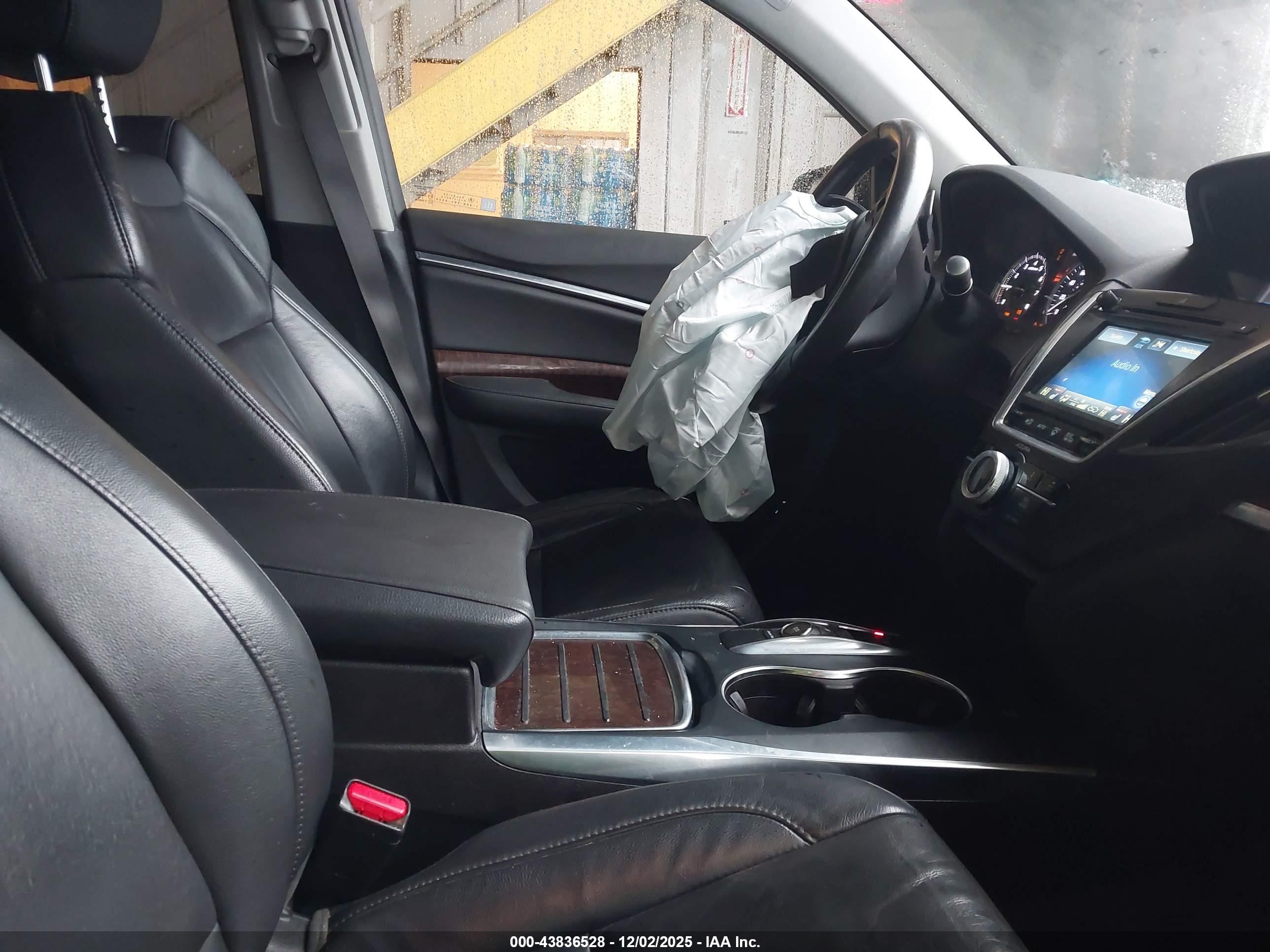 ACURA MDX image 5