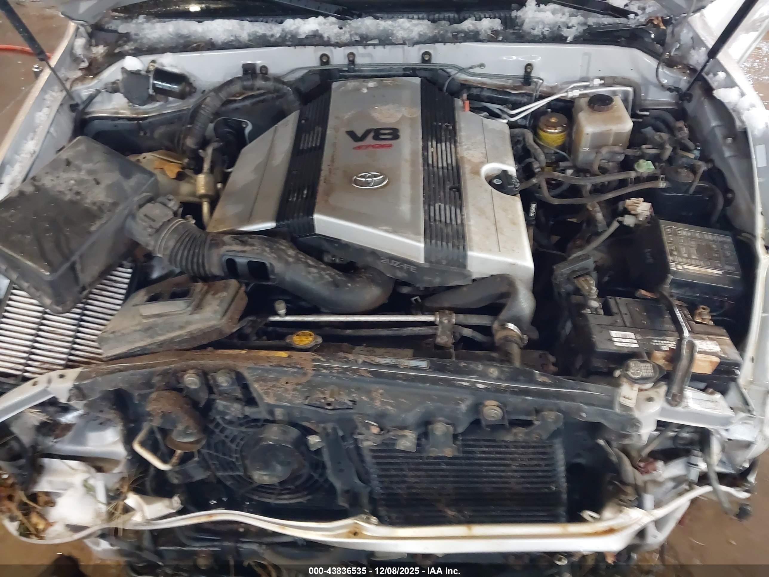 TOYOTA LAND image 10