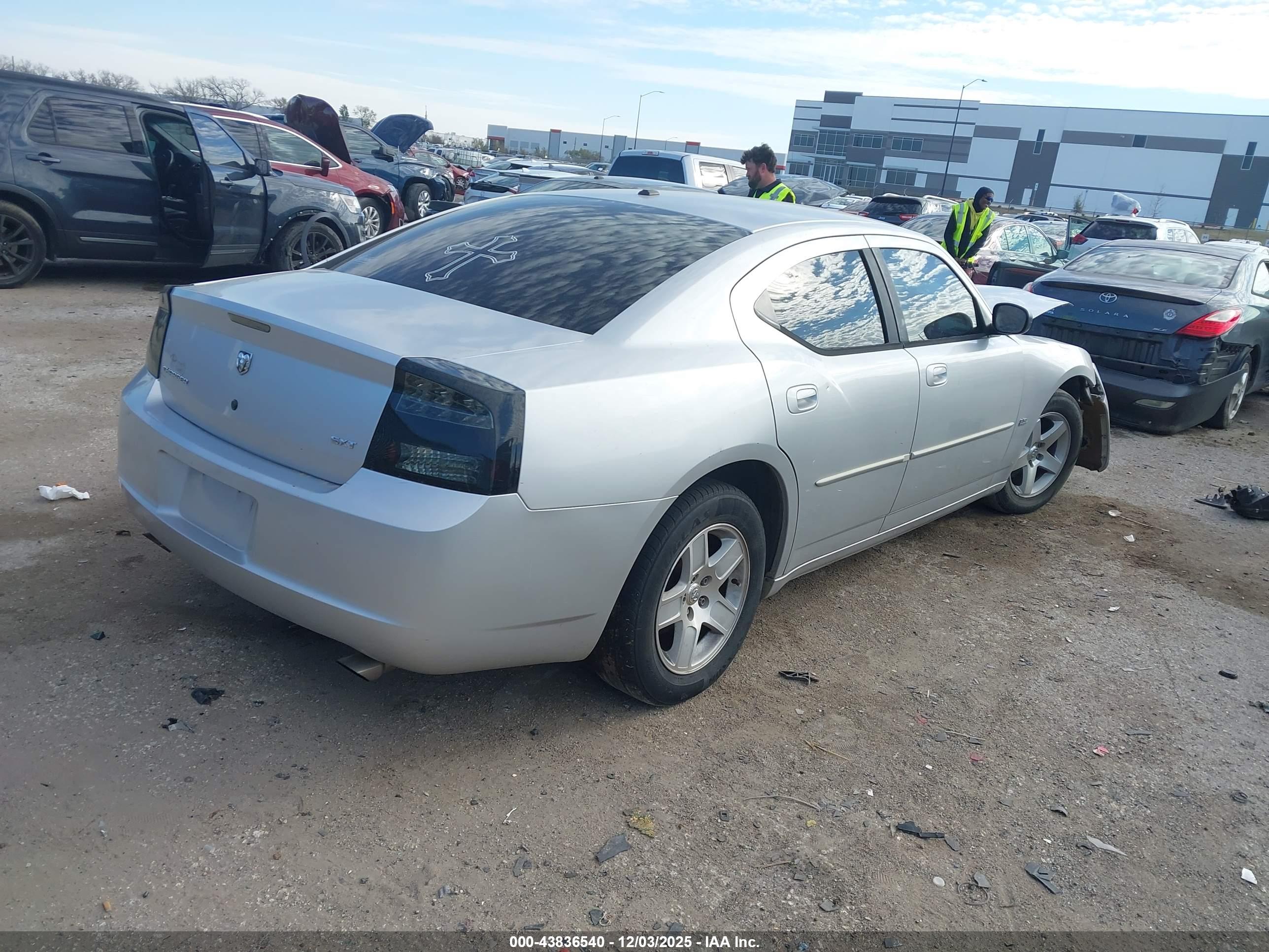 DODGE CHARGER image 4