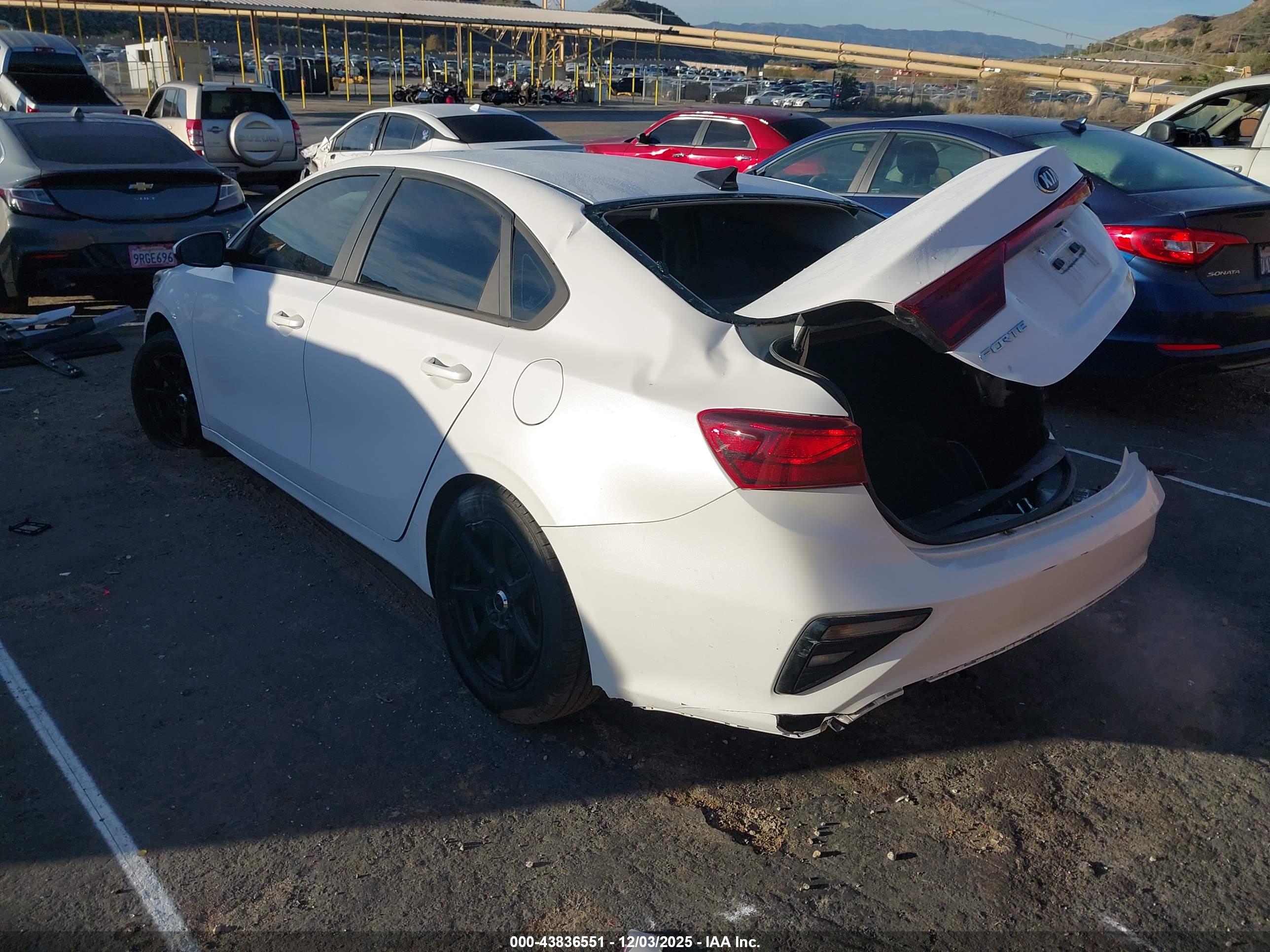 KIA FORTE image 3