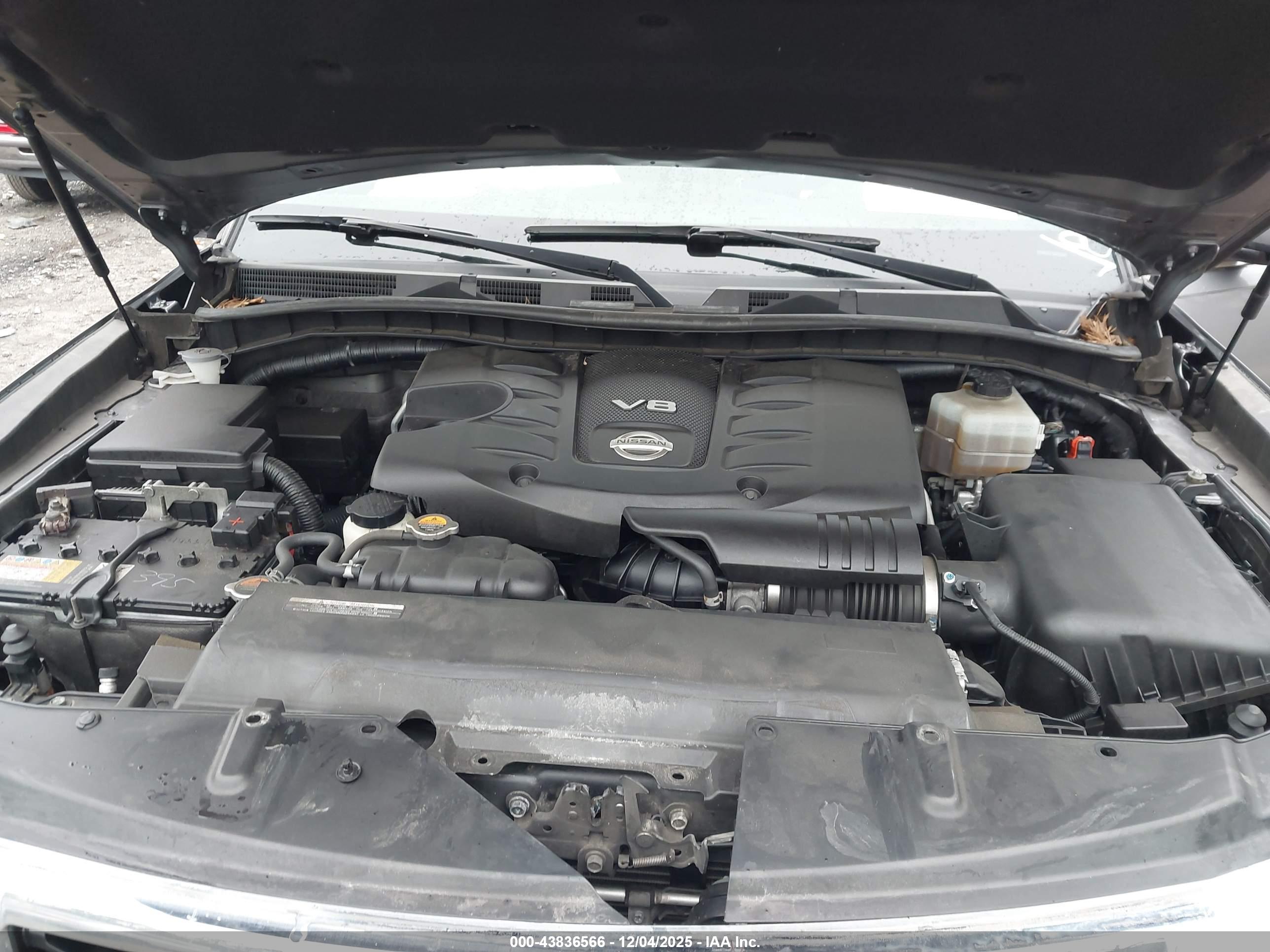 NISSAN ARMADA image 10