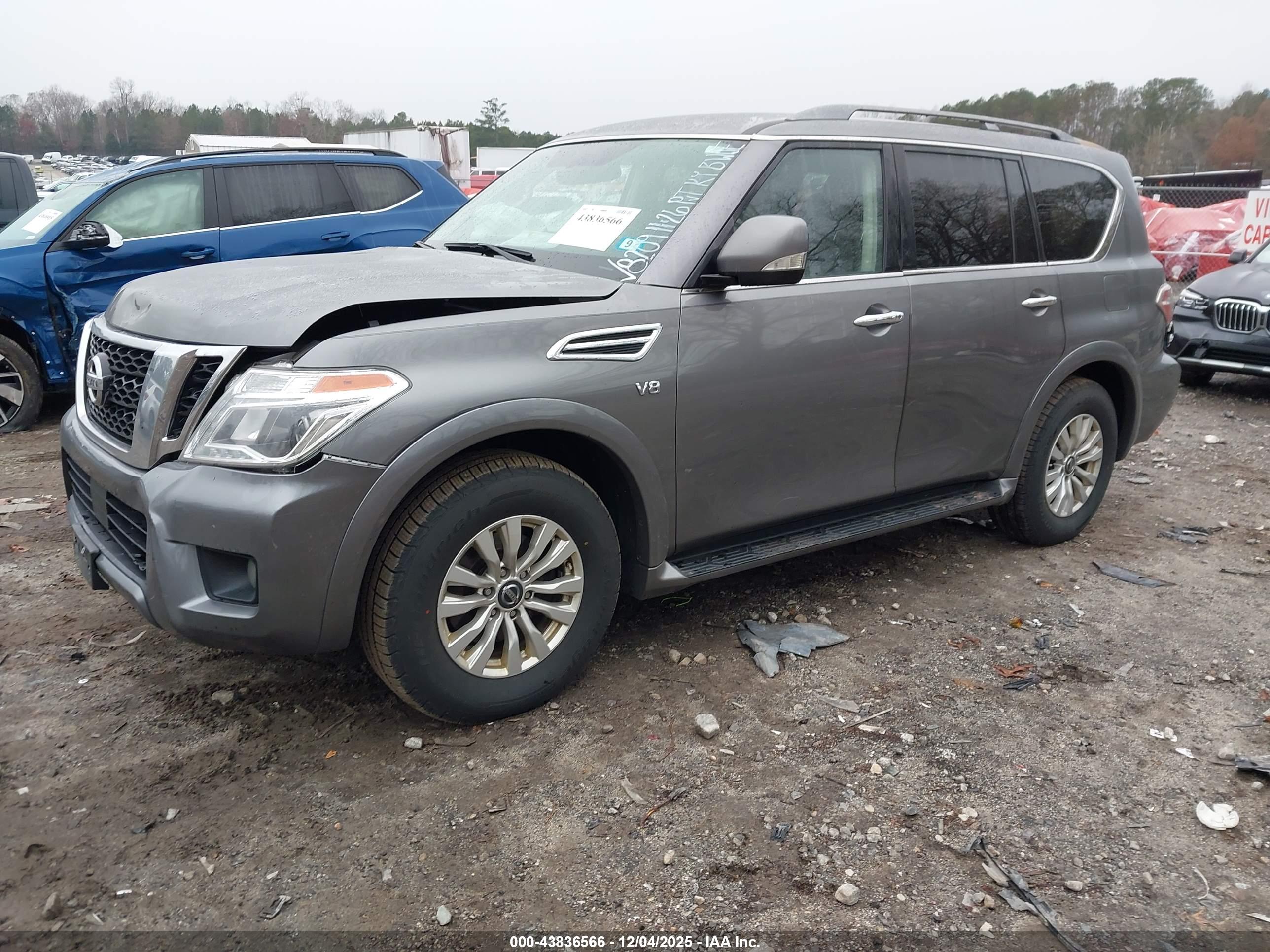 NISSAN ARMADA image 2