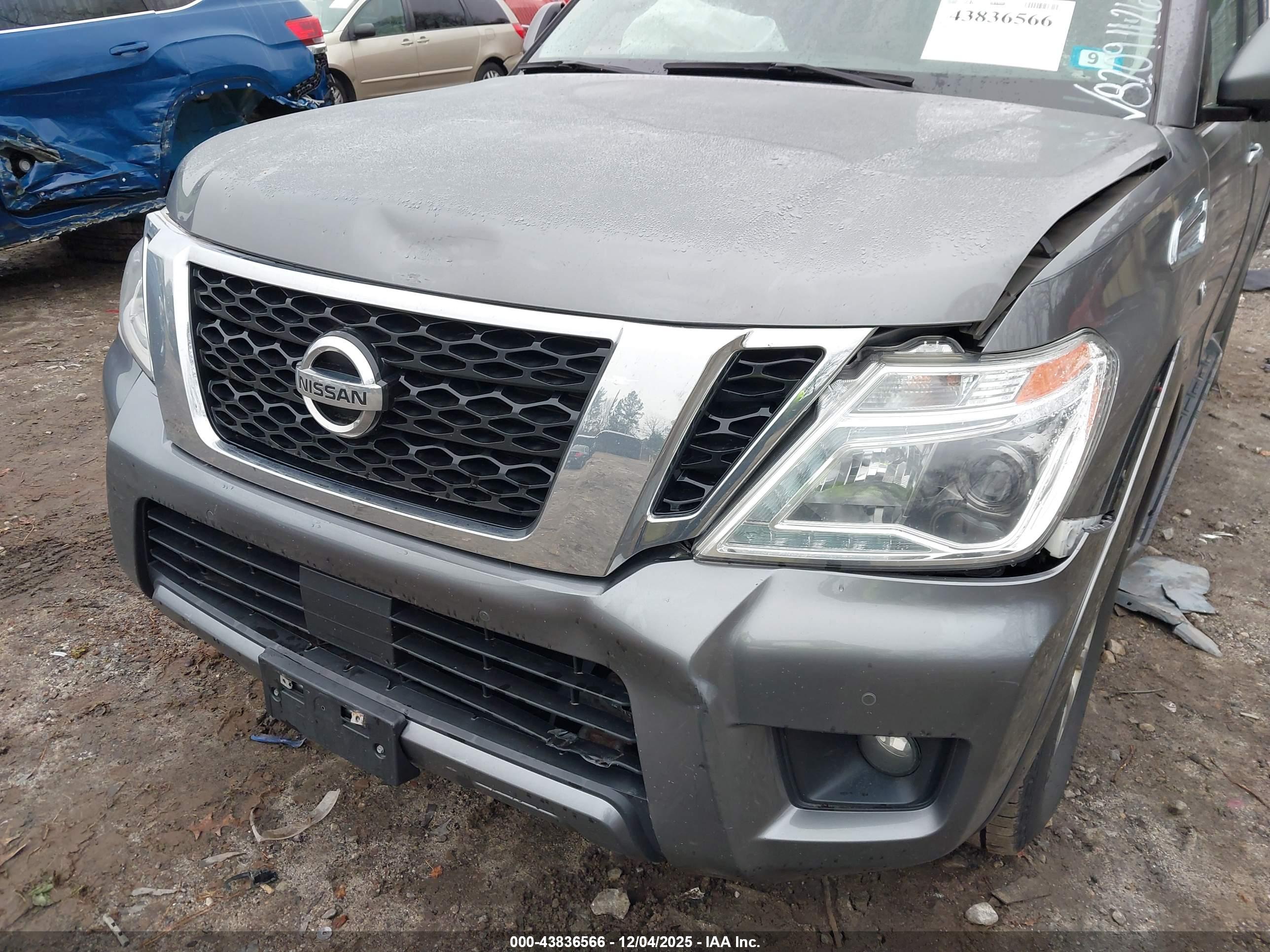 NISSAN ARMADA image 6