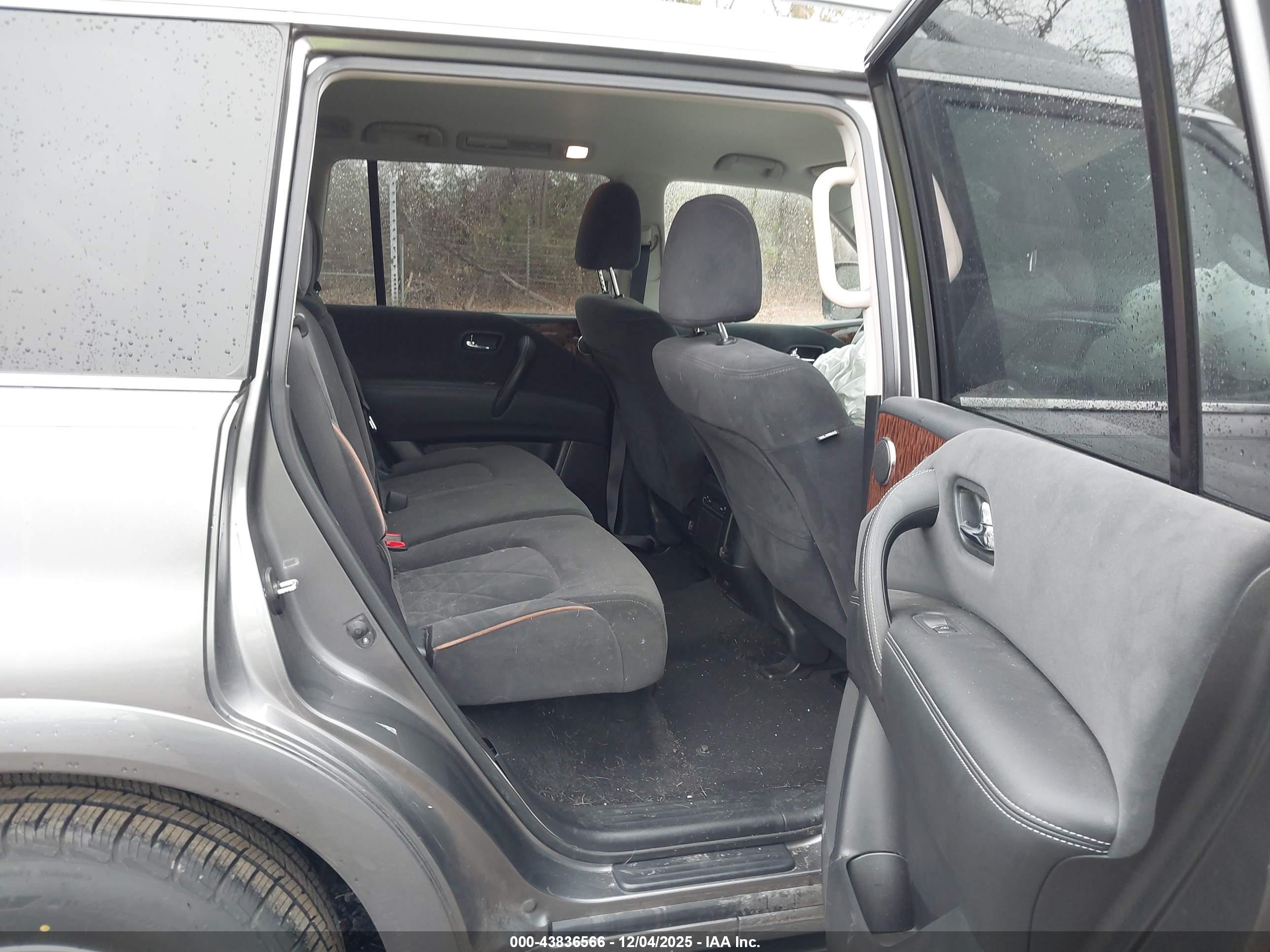 NISSAN ARMADA image 8