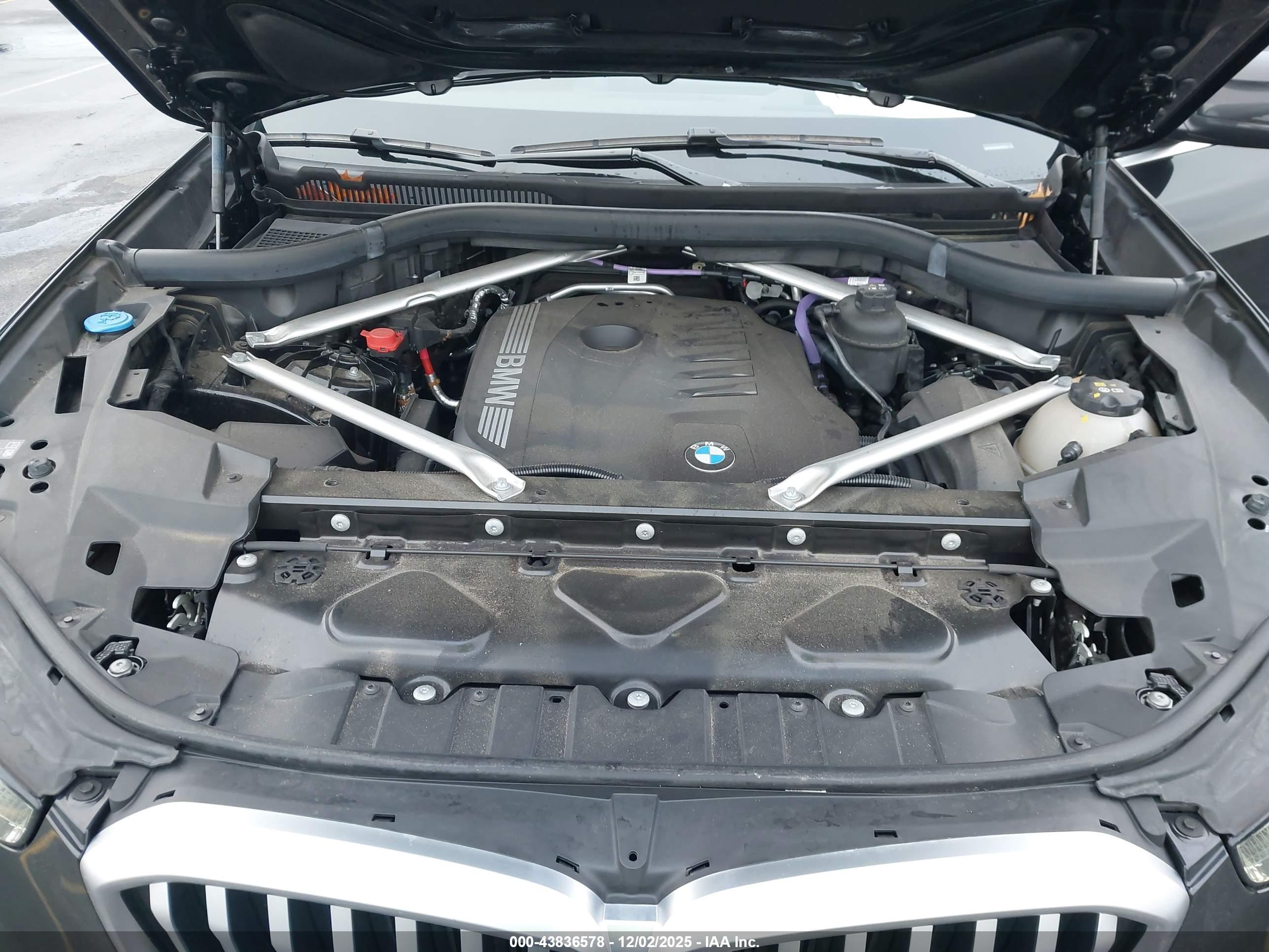 BMW X5 image 10