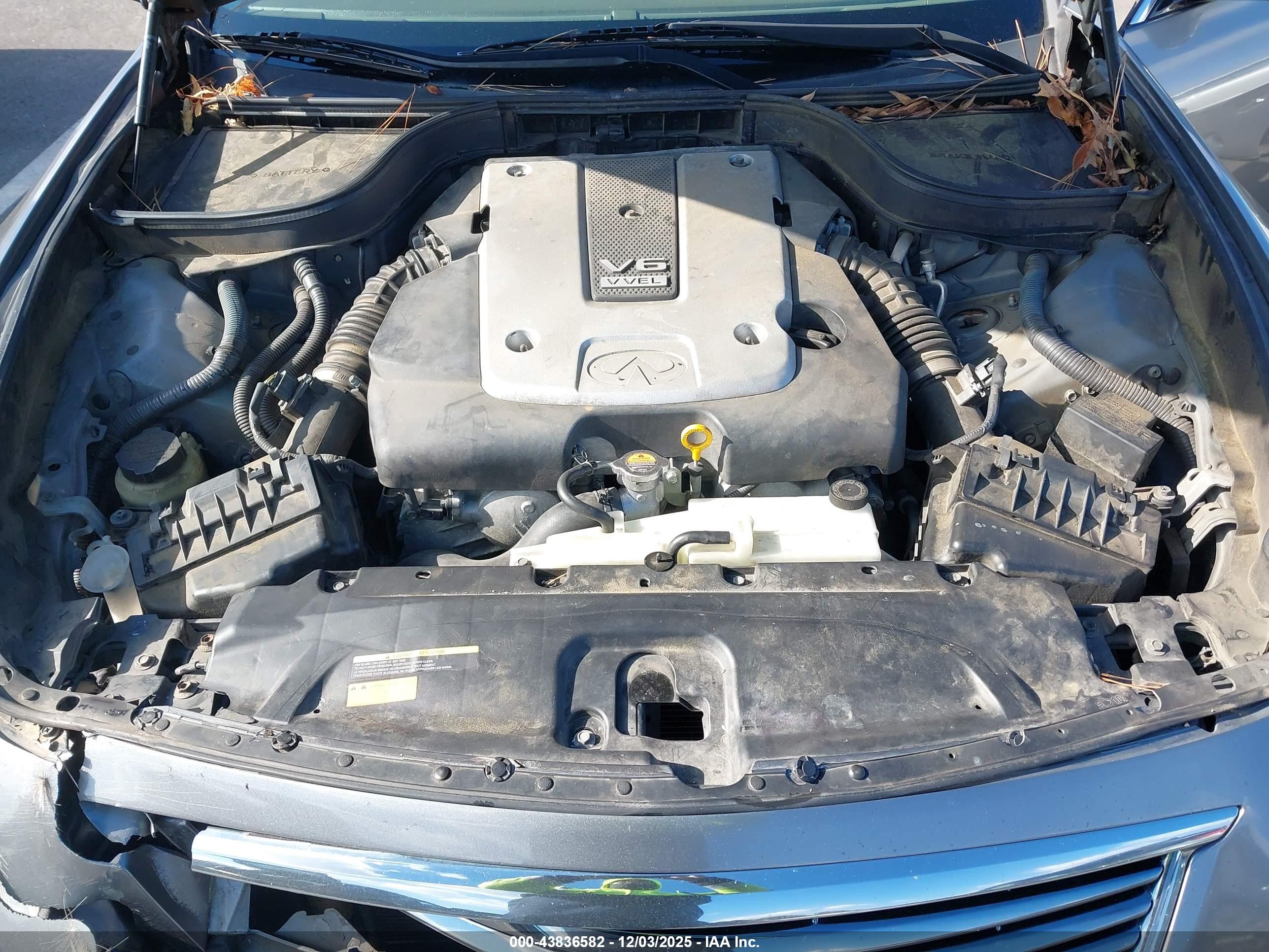 INFINITI G37X image 10