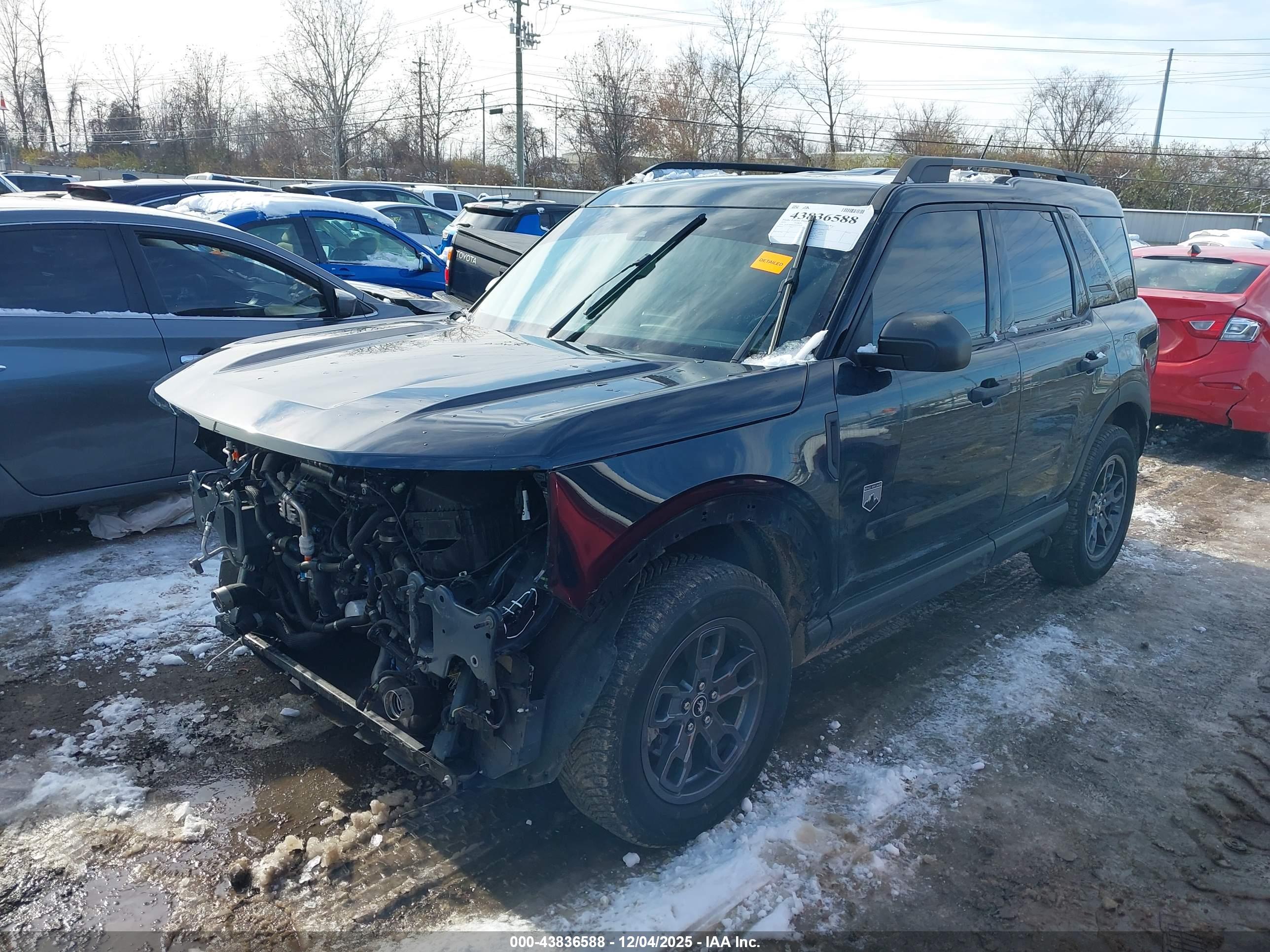 FORD BRONCO image 2