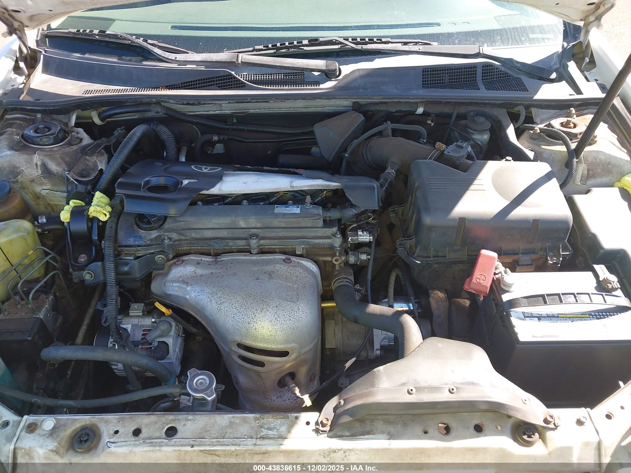 TOYOTA CAMRY image 10