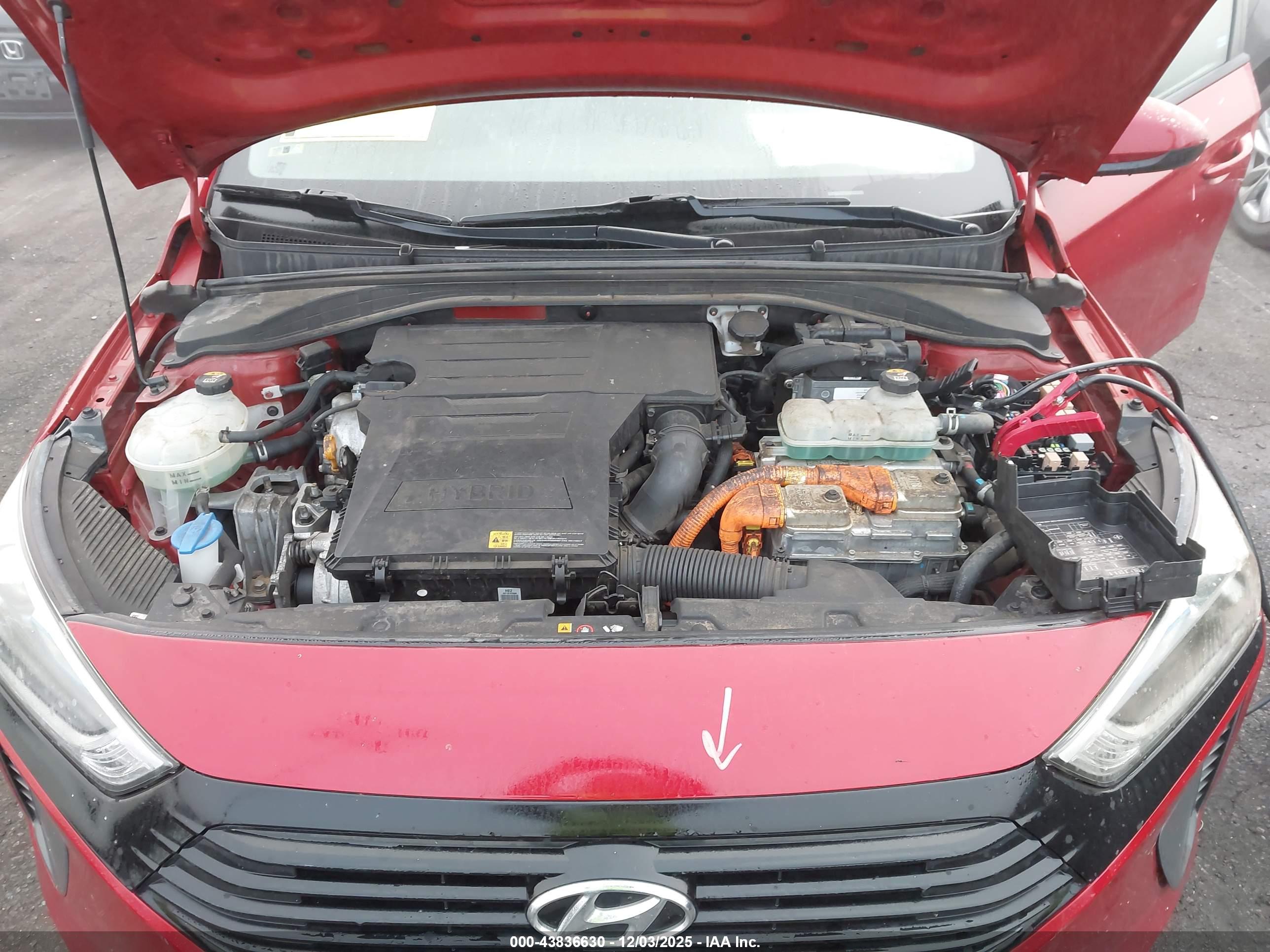 HYUNDAI IONIQ image 10