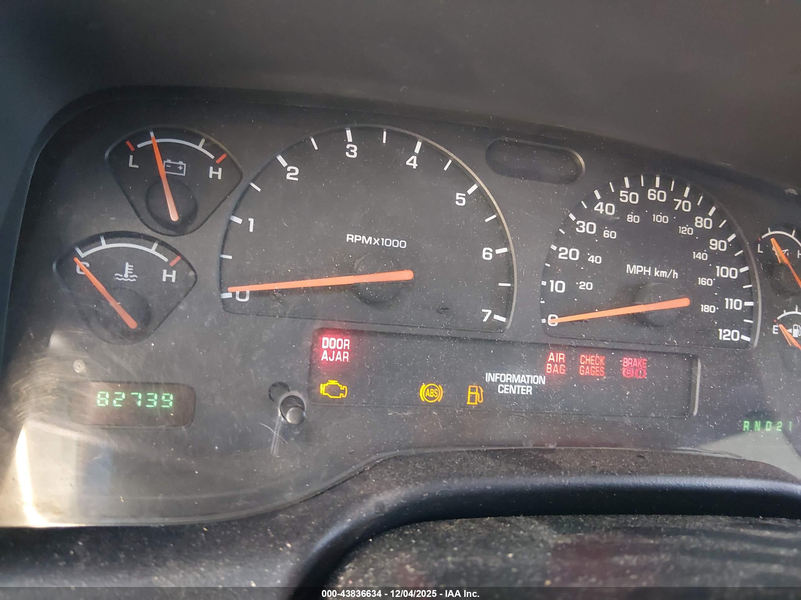 DODGE DAKOTA image 7