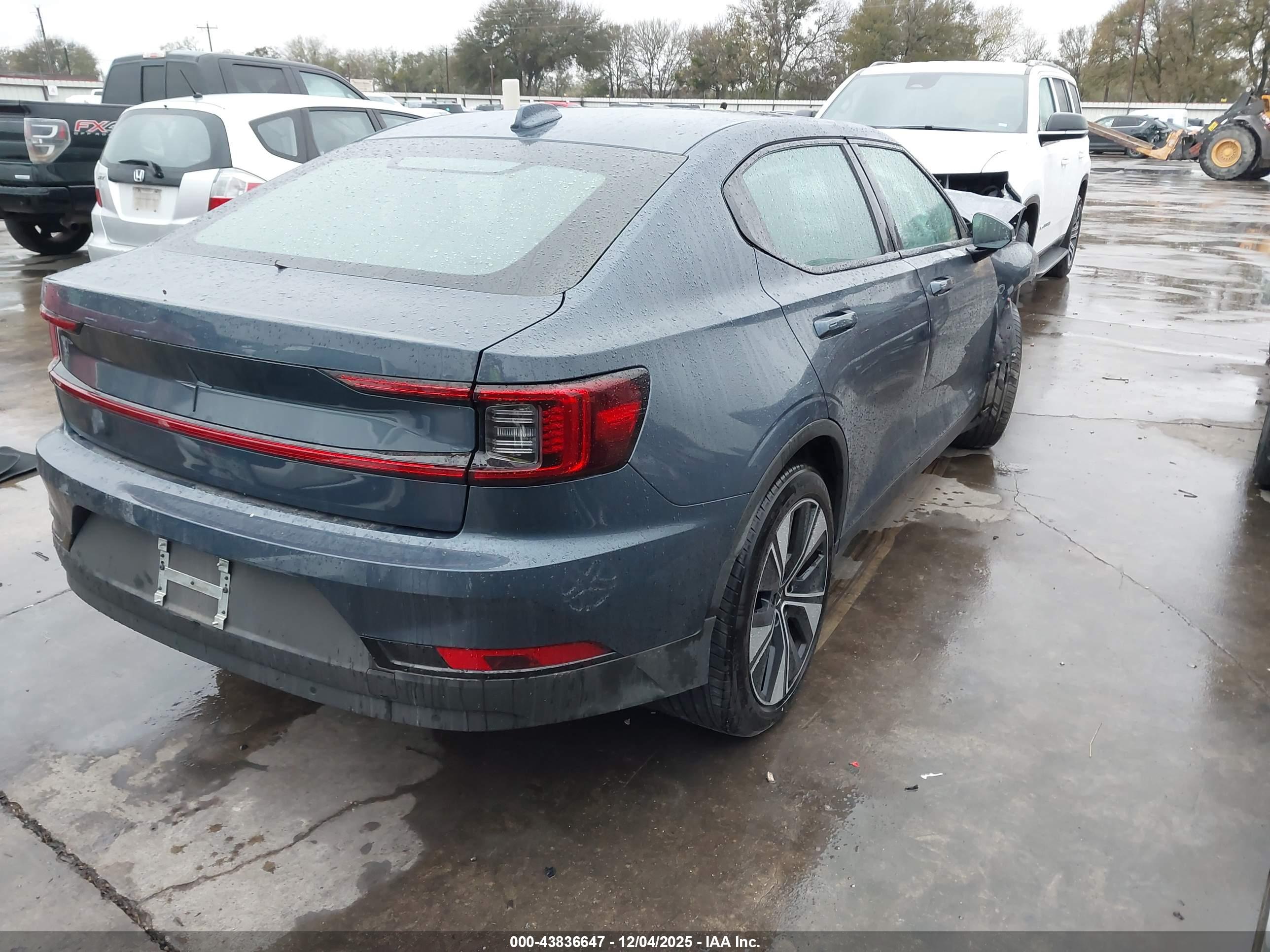 POLESTAR 2 image 4