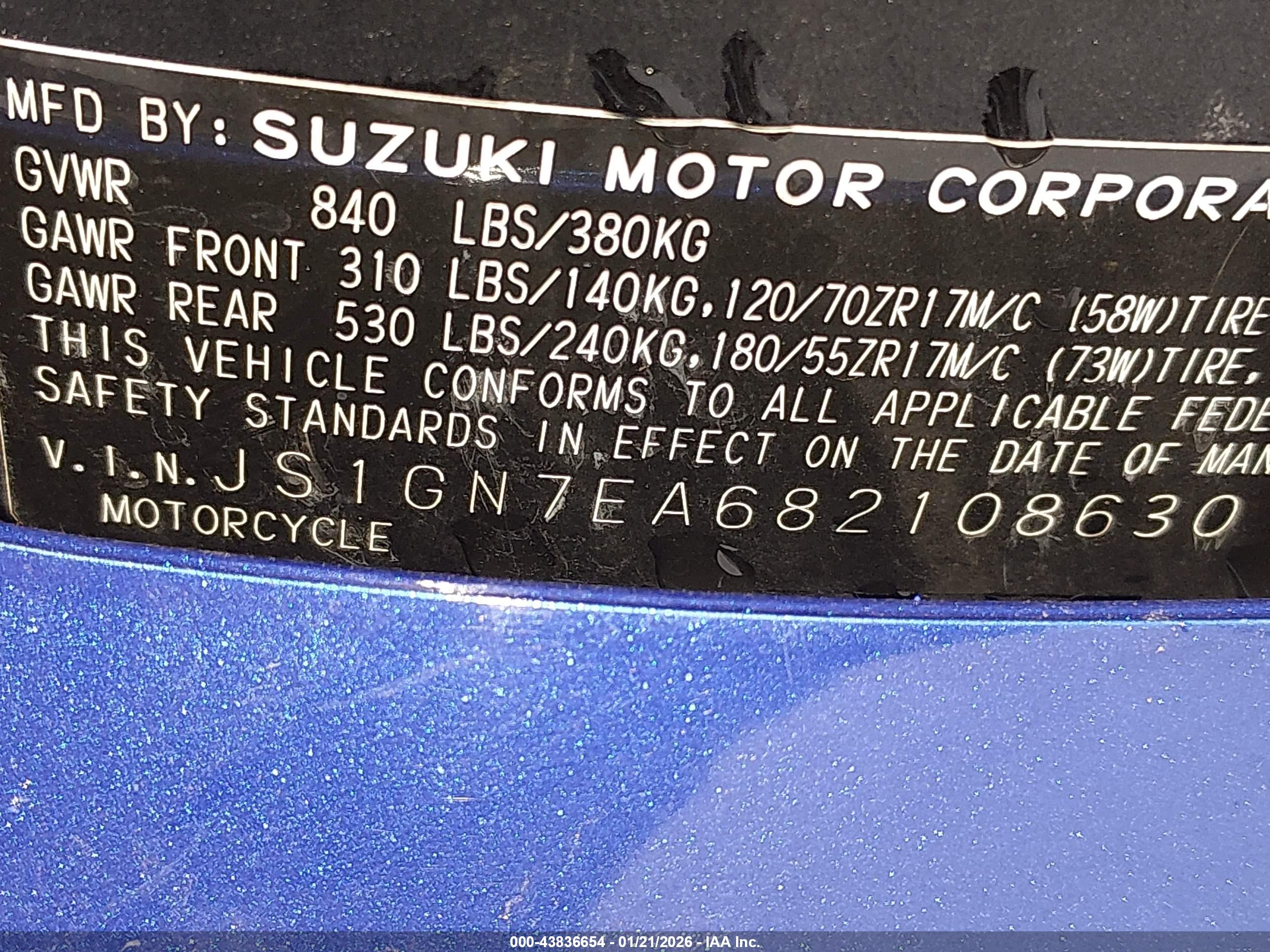 SUZUKI GSX-R600 image 10
