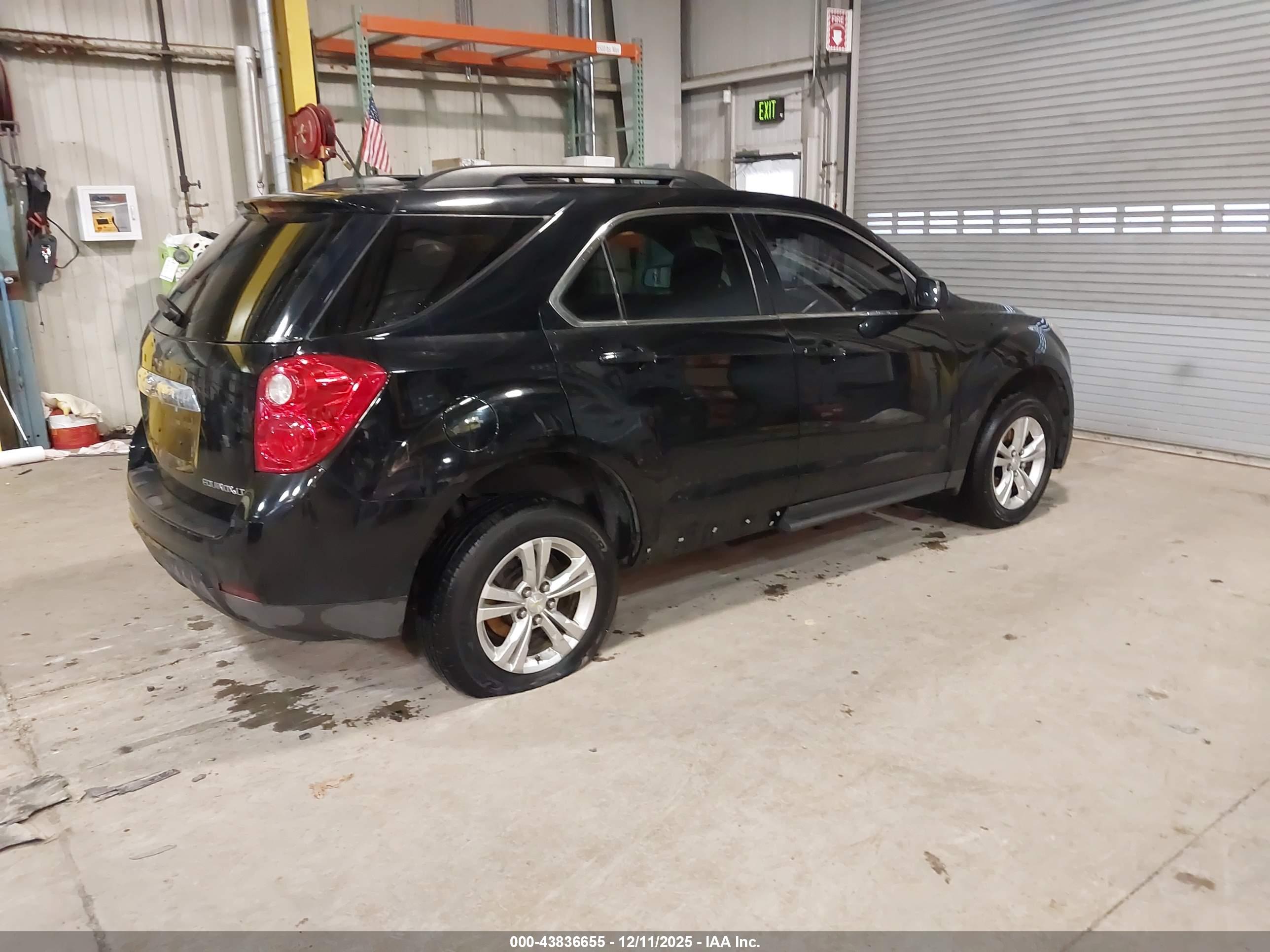 CHEVROLET EQUINOX image 4