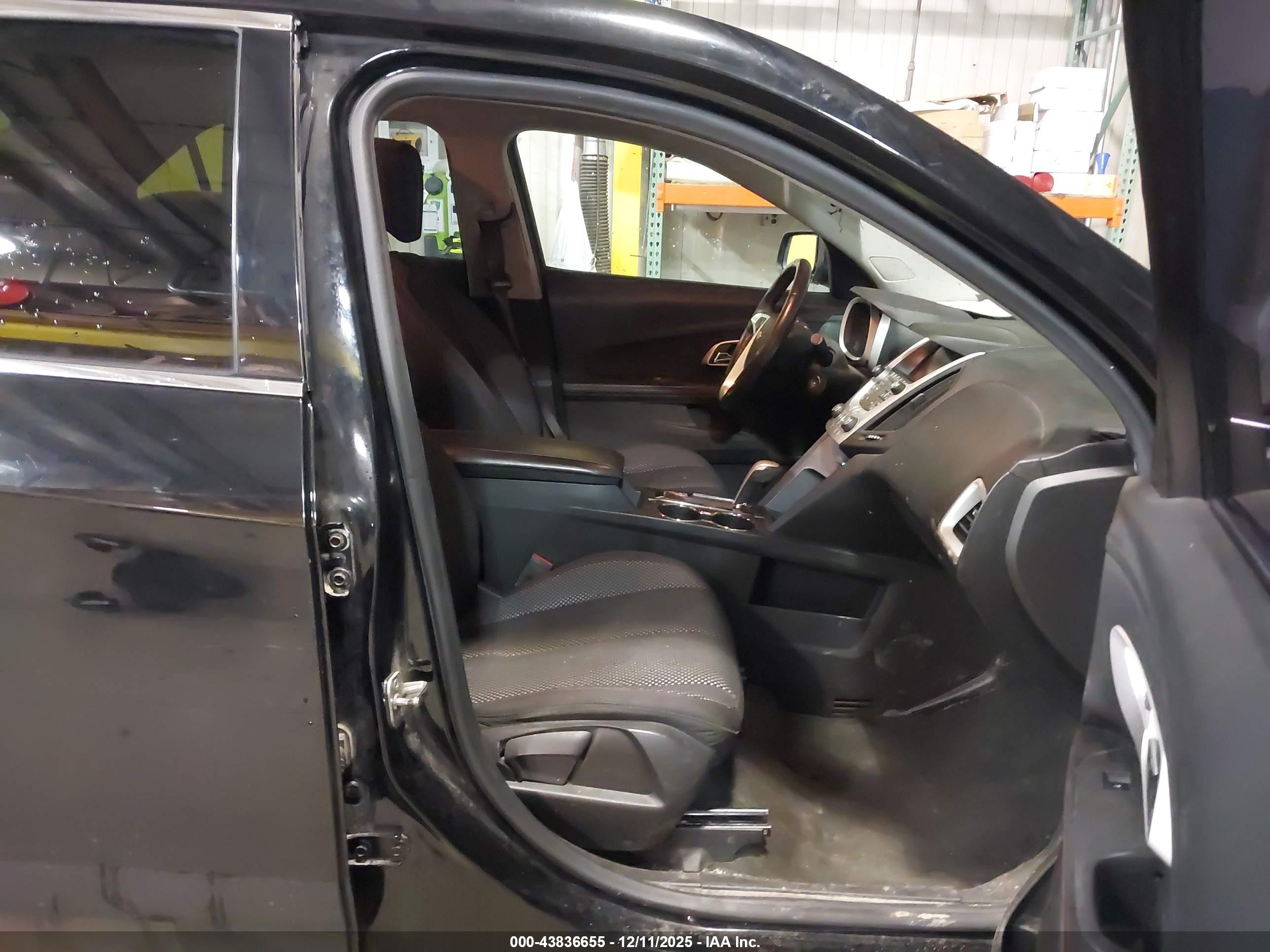 CHEVROLET EQUINOX image 5