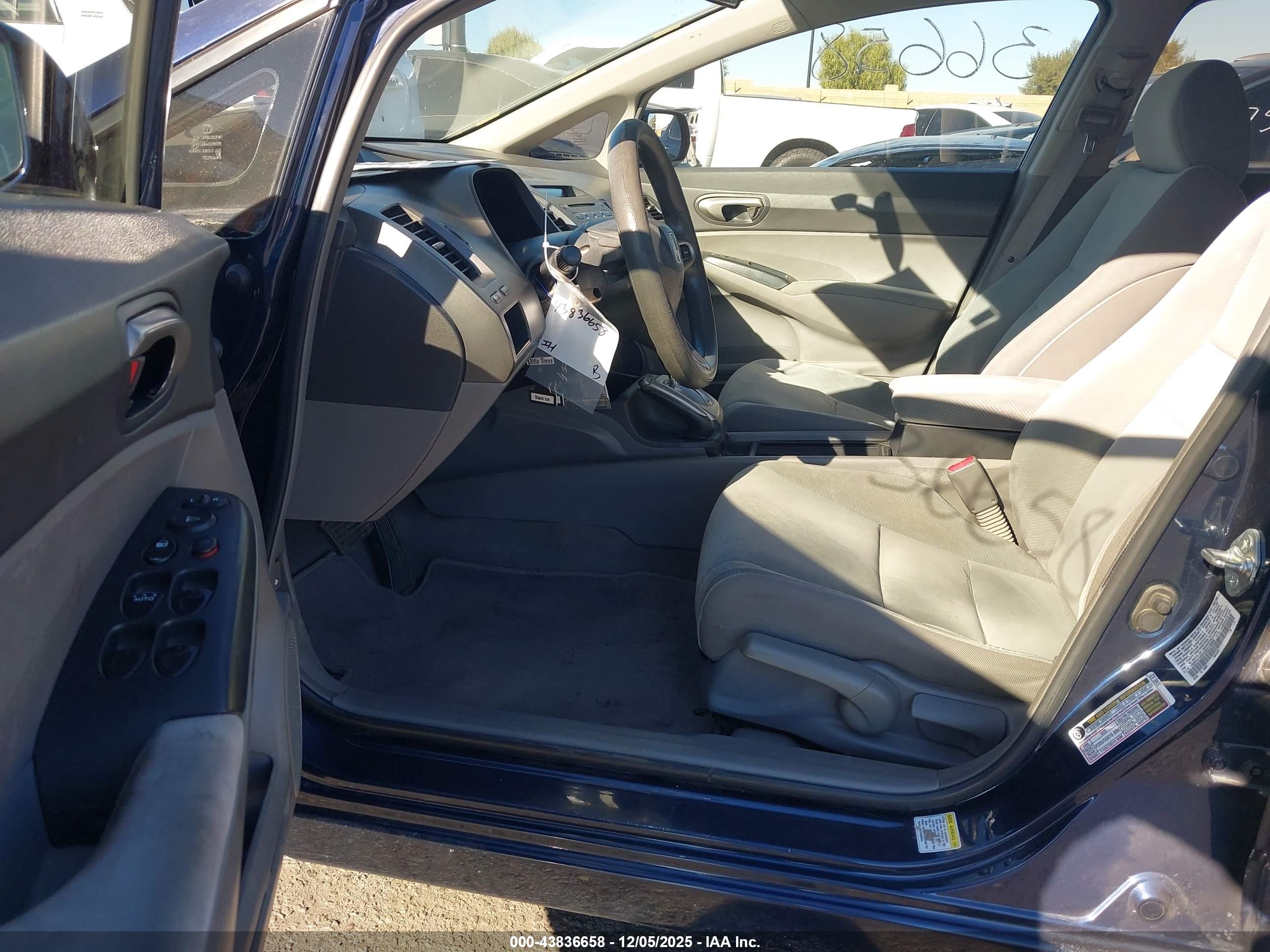 HONDA CIVIC image 5