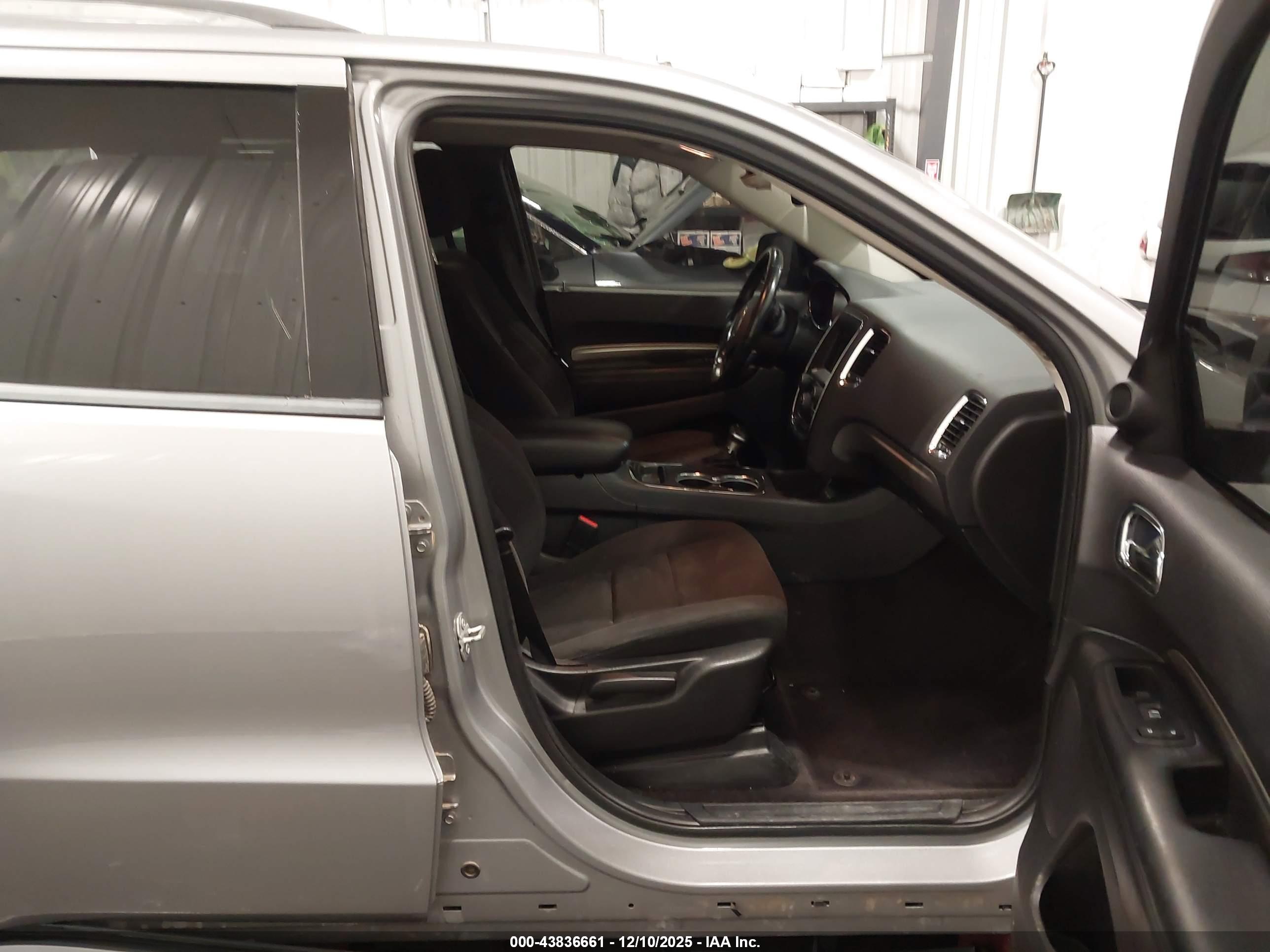 DODGE DURANGO image 5