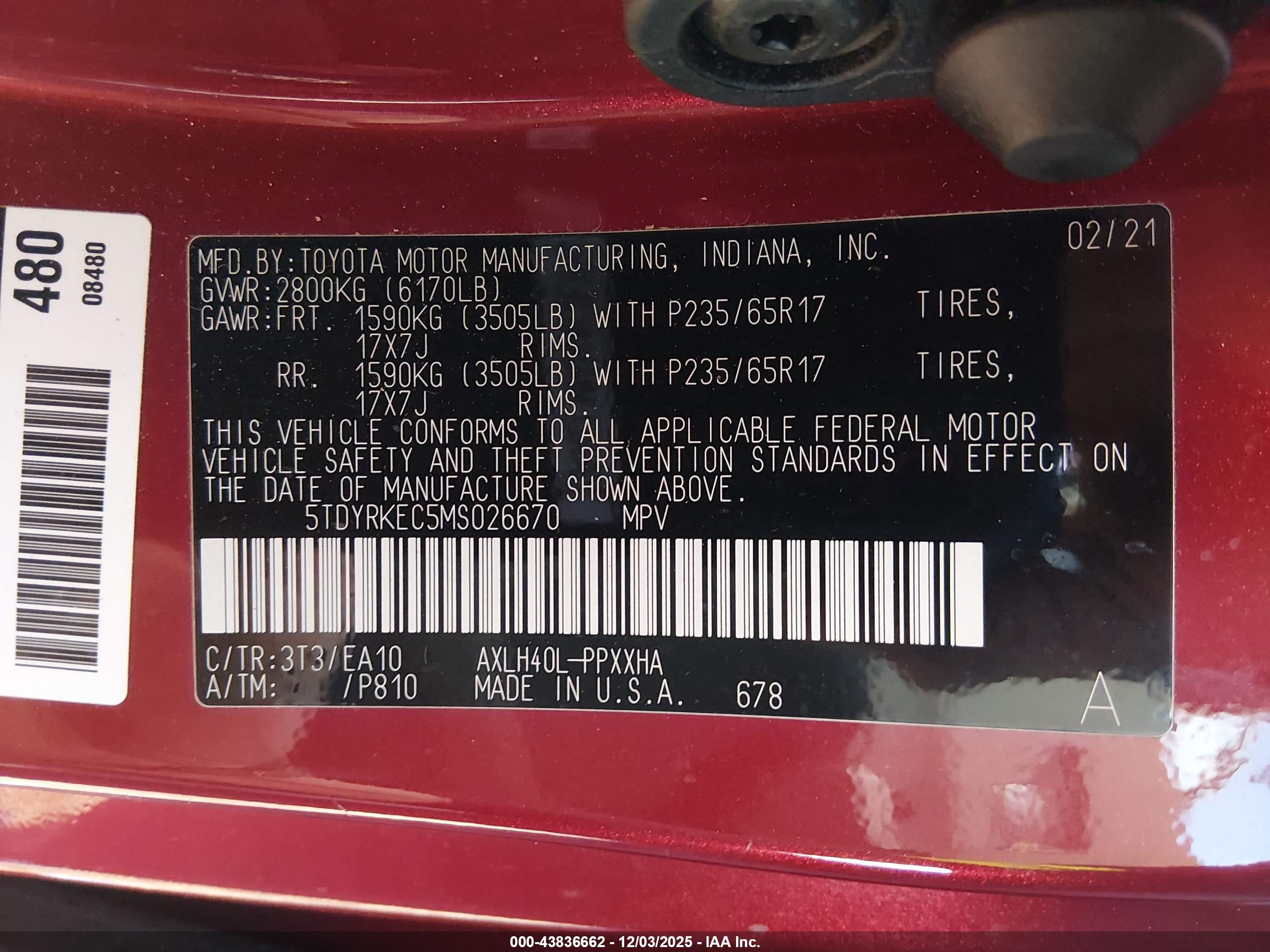 TOYOTA SIENNA image 9