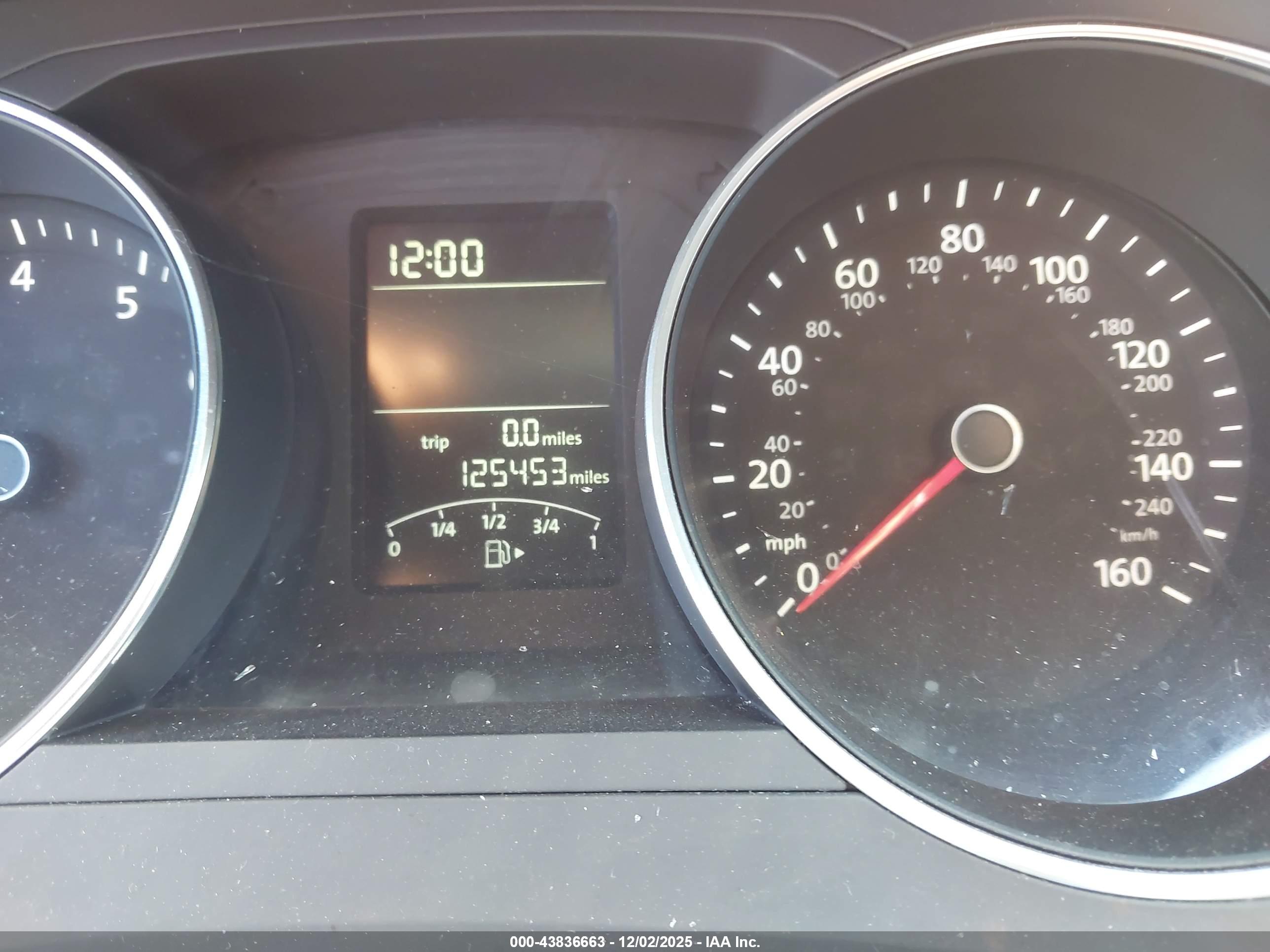 VOLKSWAGEN JETTA image 7