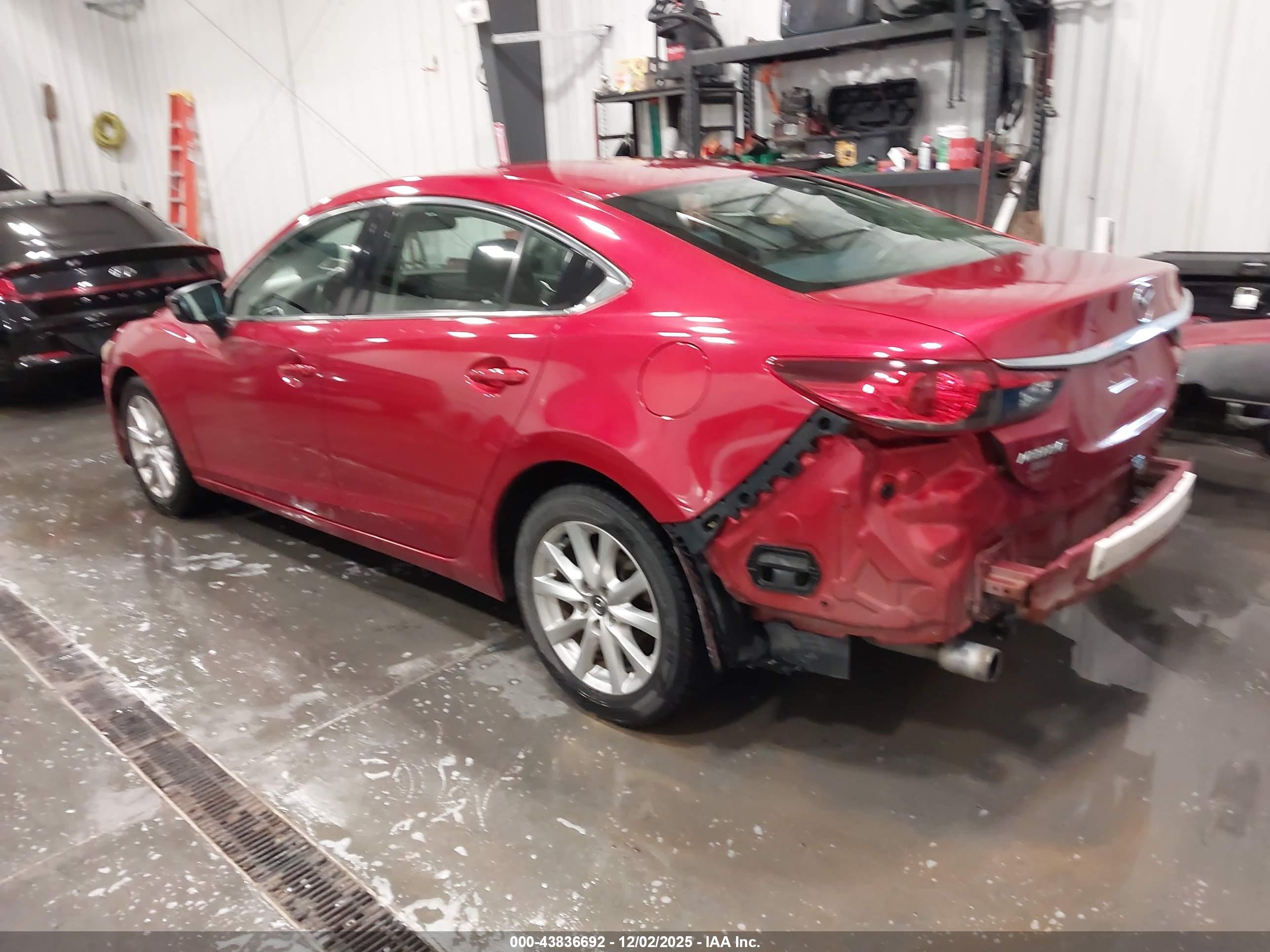 MAZDA MAZDA6 image 3