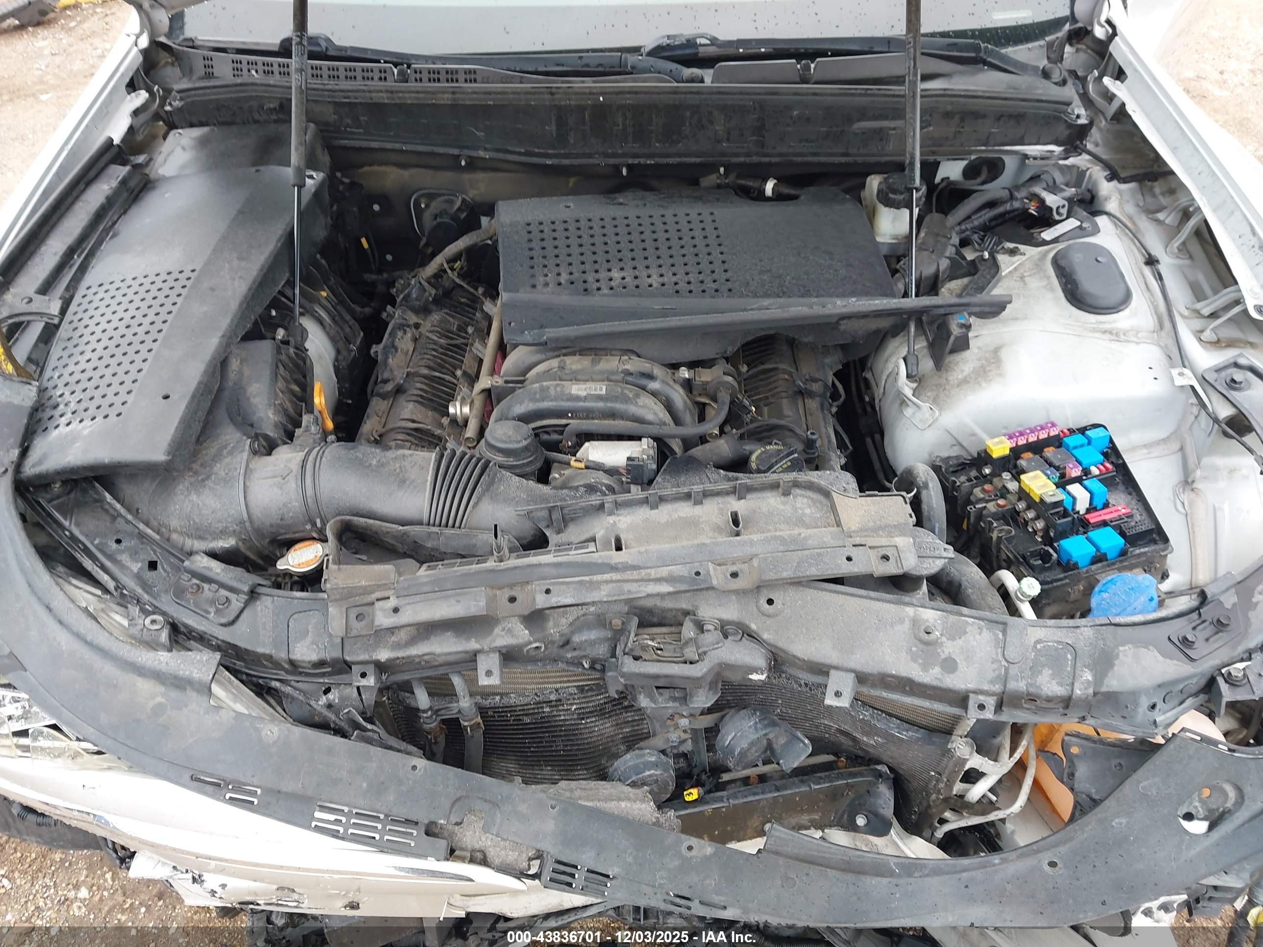 HYUNDAI EQUUS image 10