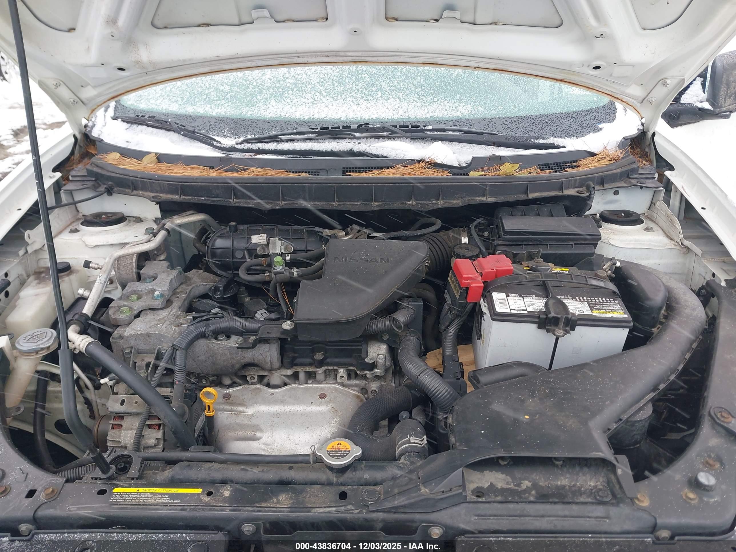 NISSAN ROGUE image 10