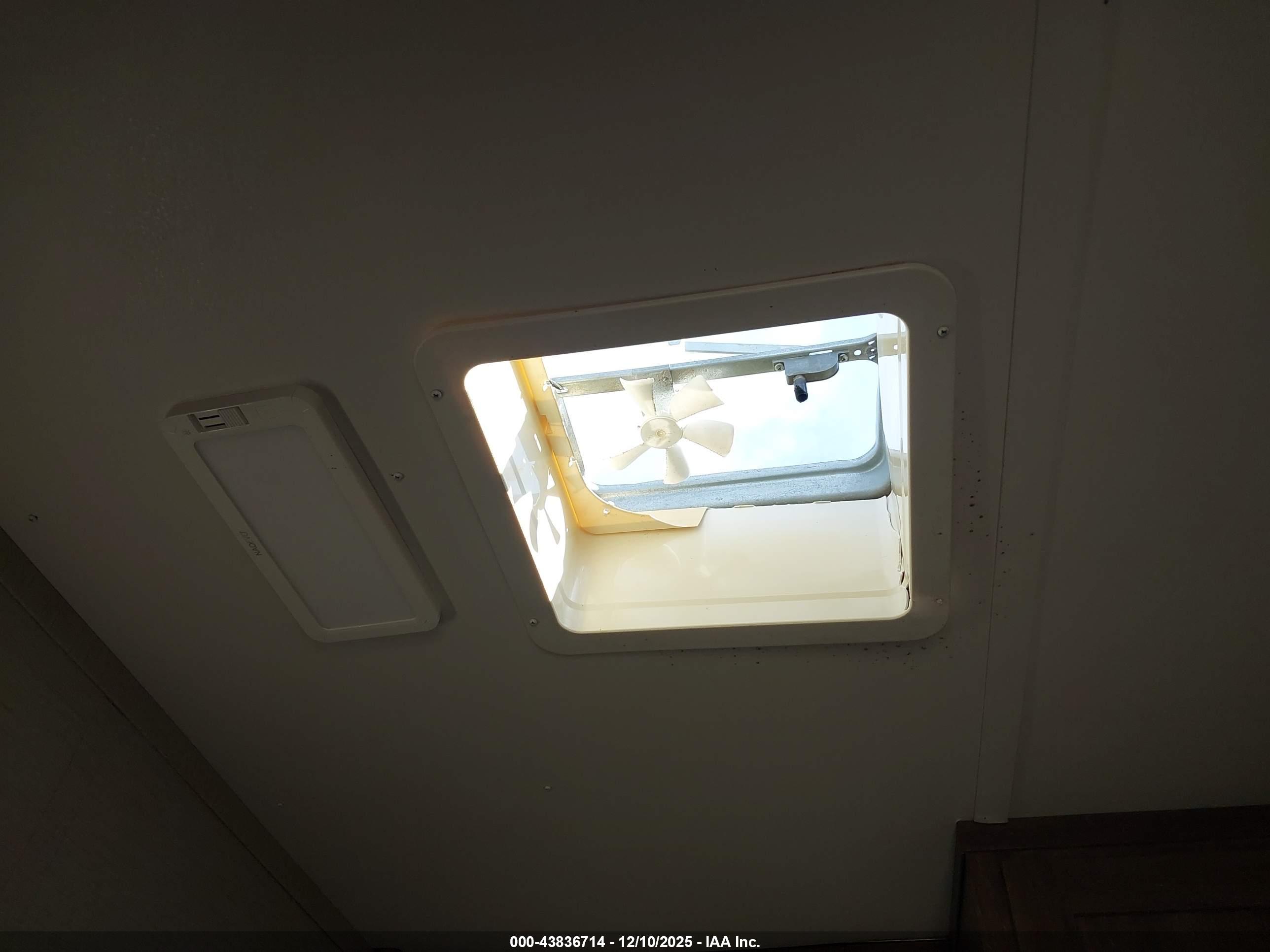 OTHER OTHER image 6