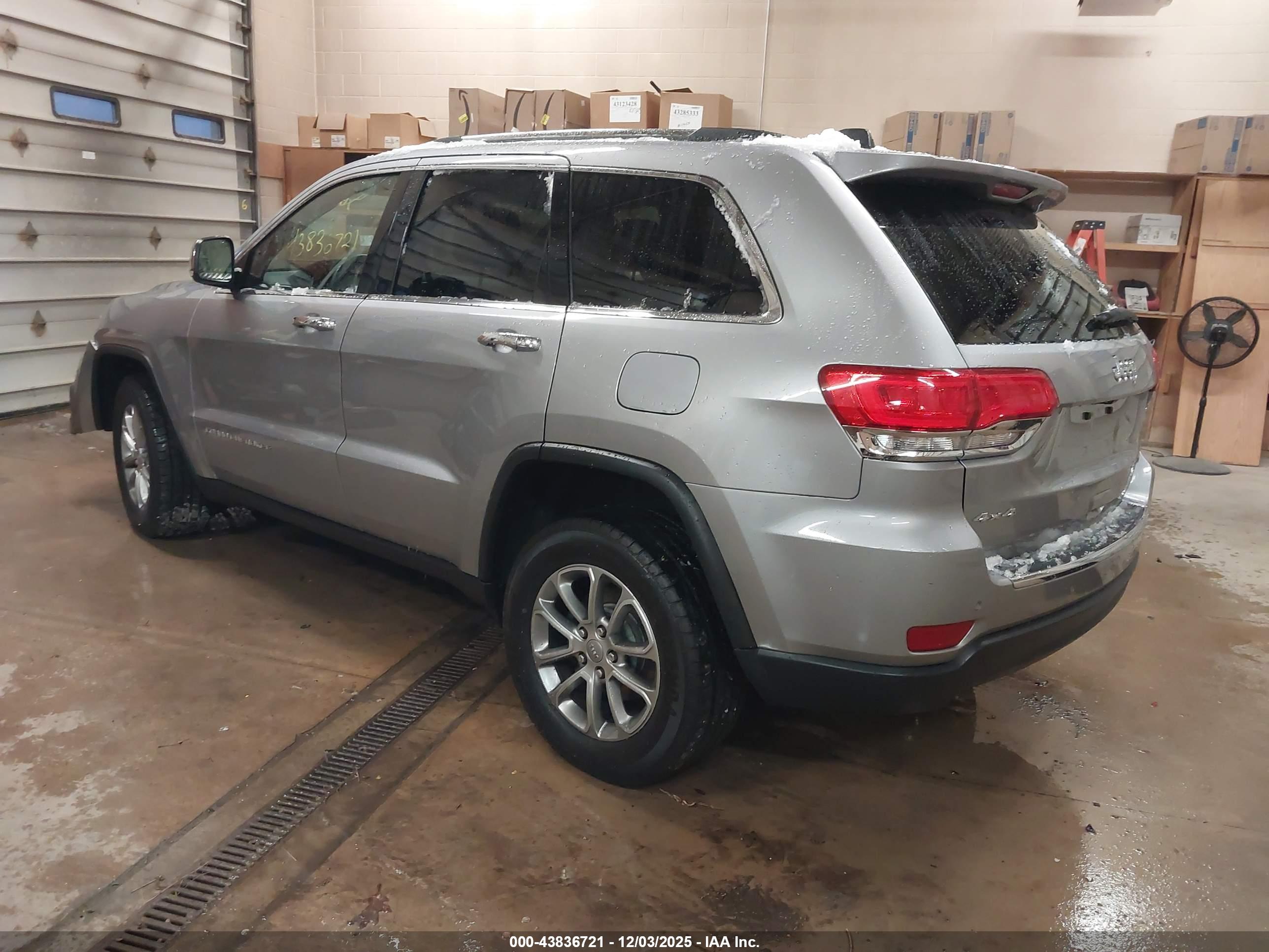 JEEP GRAND image 3