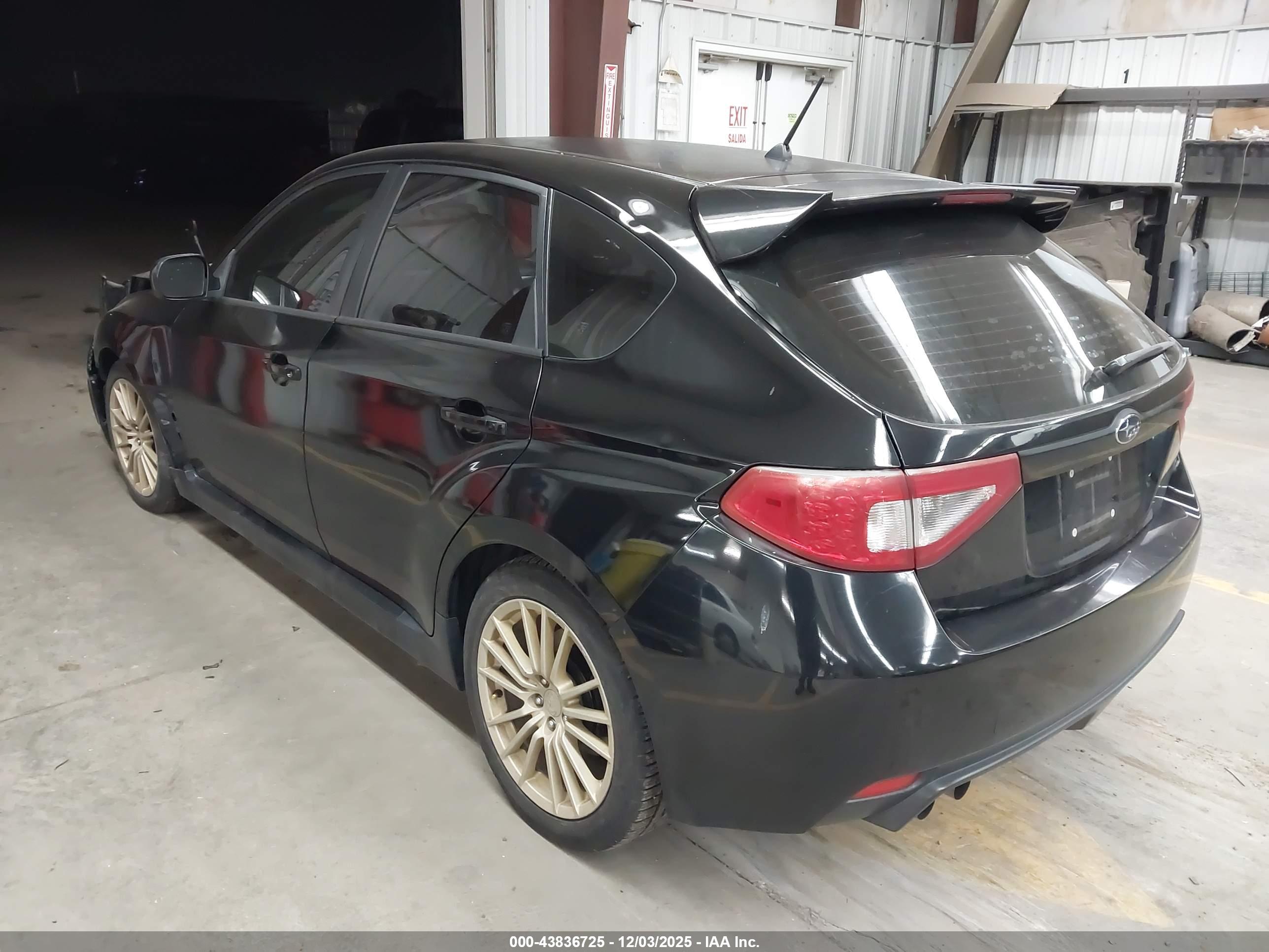 SUBARU IMPREZA image 3