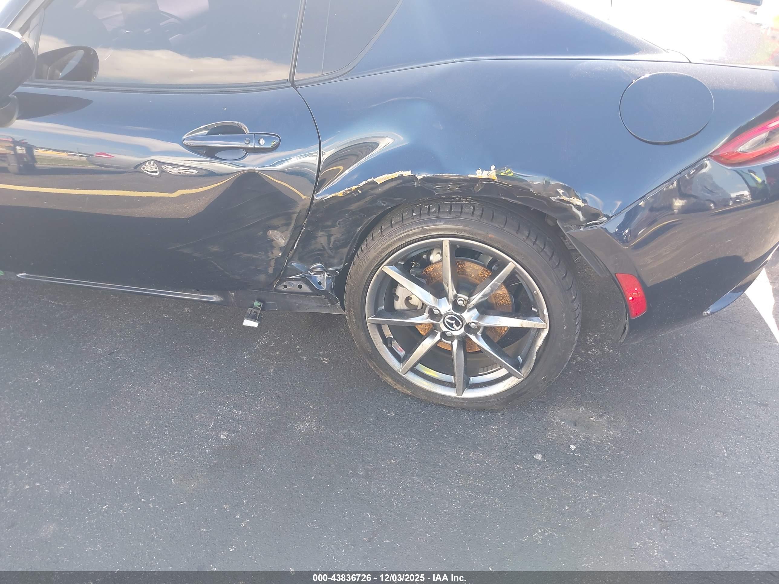 MAZDA MX-5 image 6