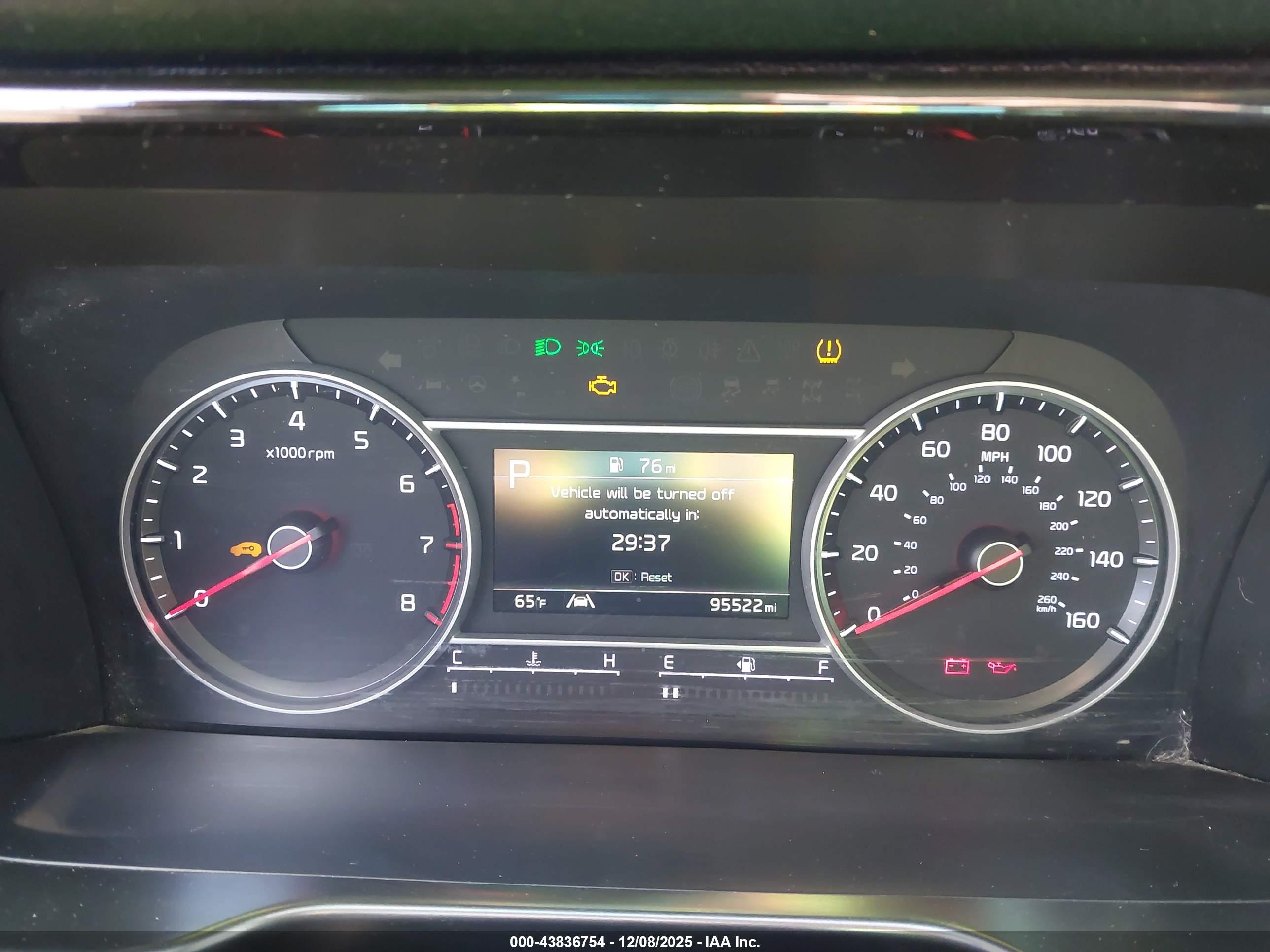KIA SORENTO image 7