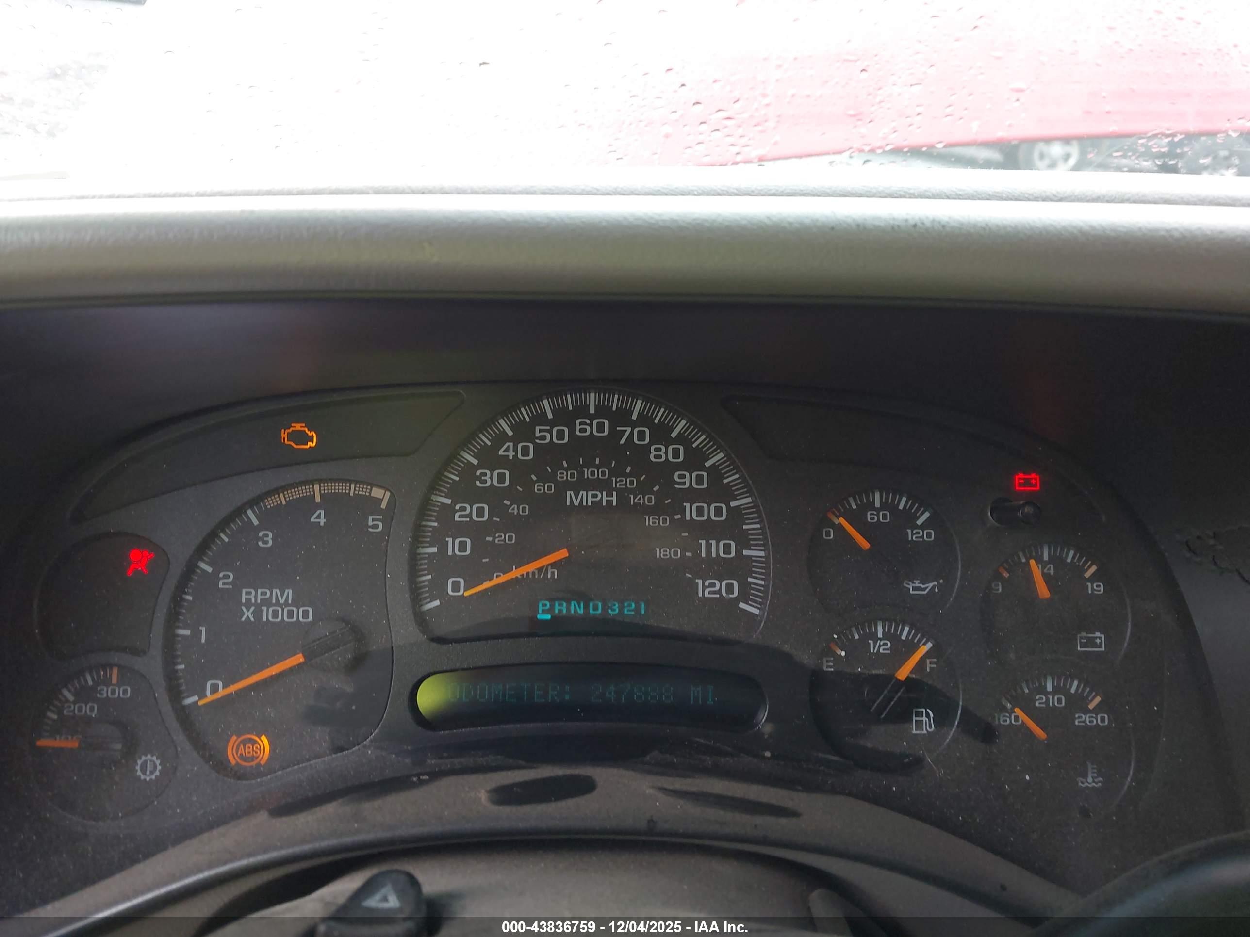 GMC SIERRA image 7