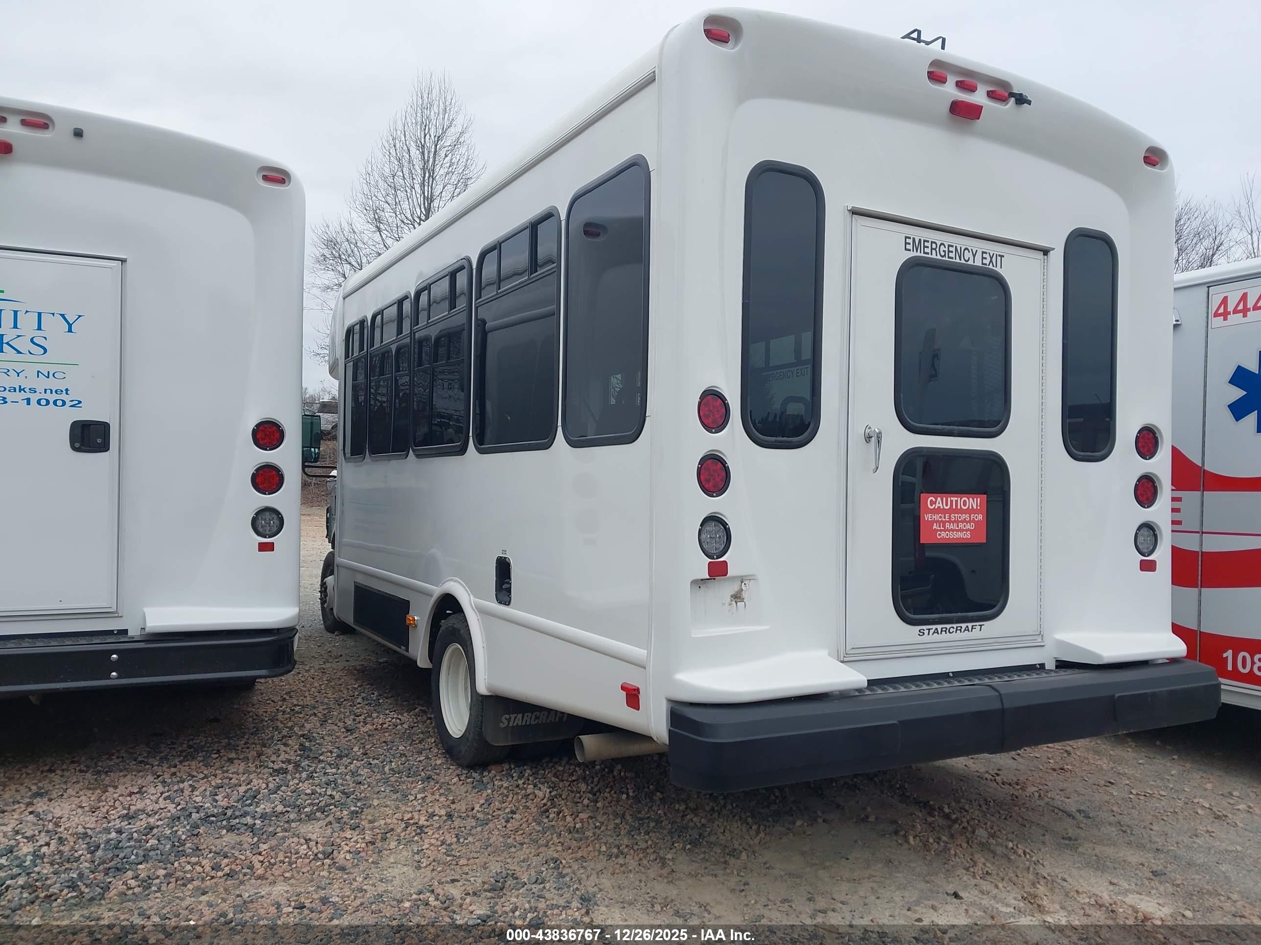 STARCRAFT BUS image 3