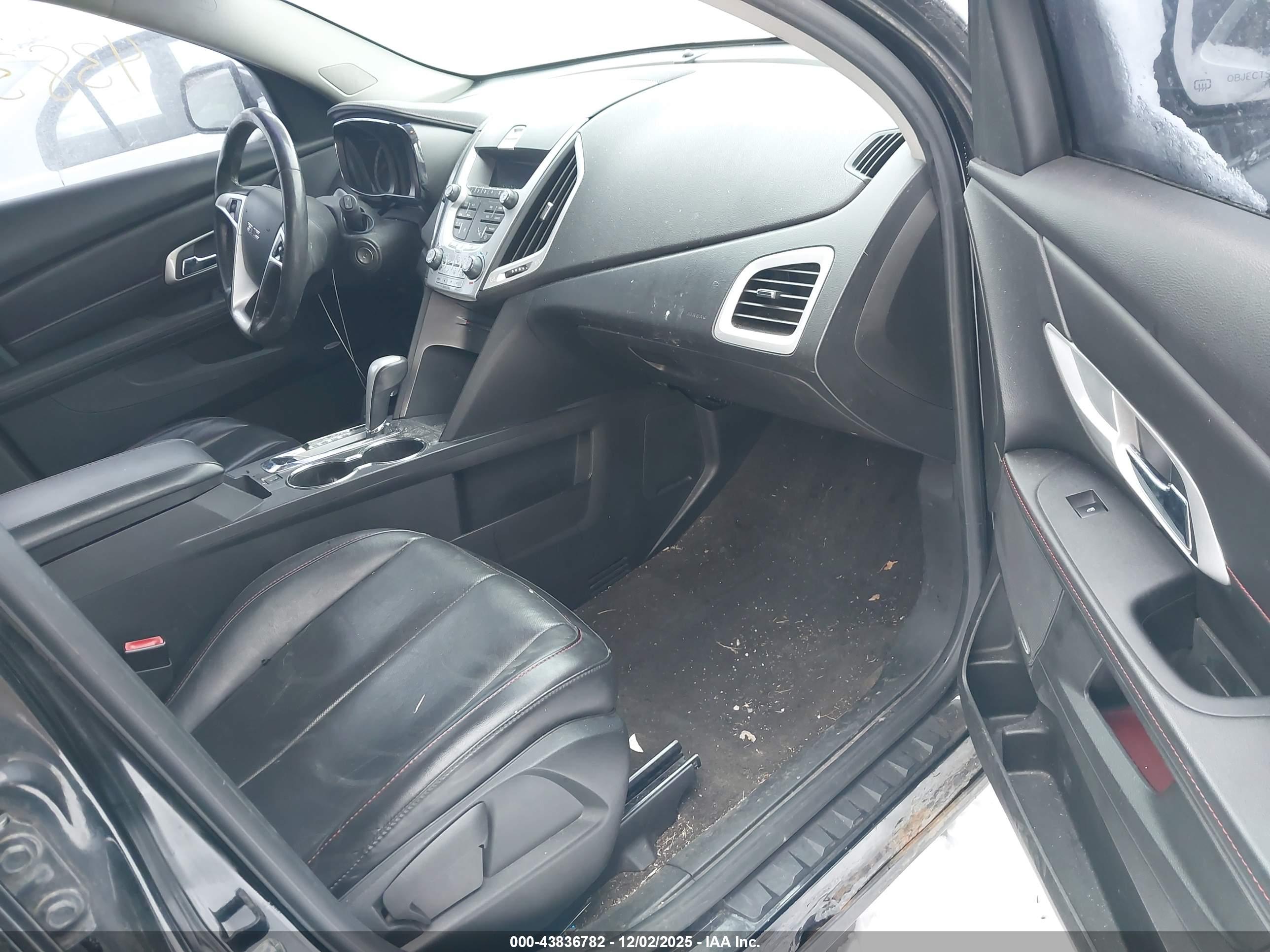 GMC TERRAIN image 5