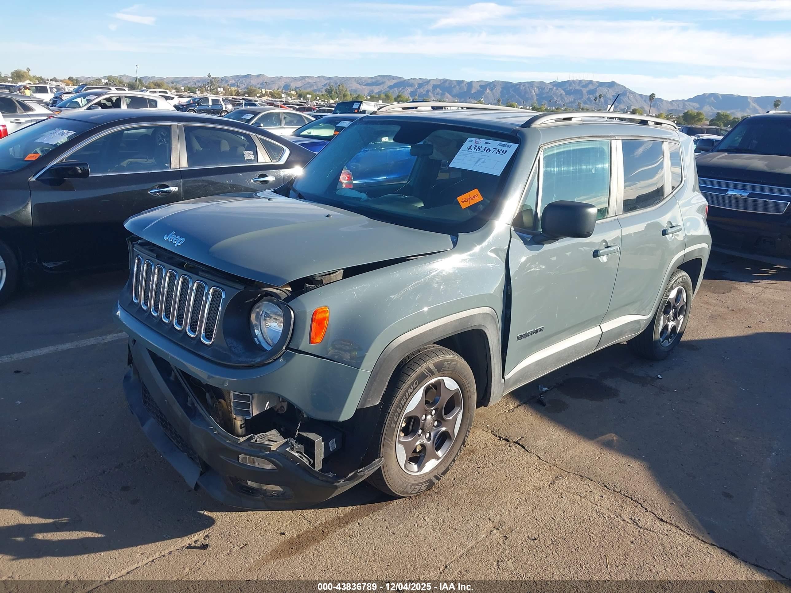 JEEP RENEGADE image 2