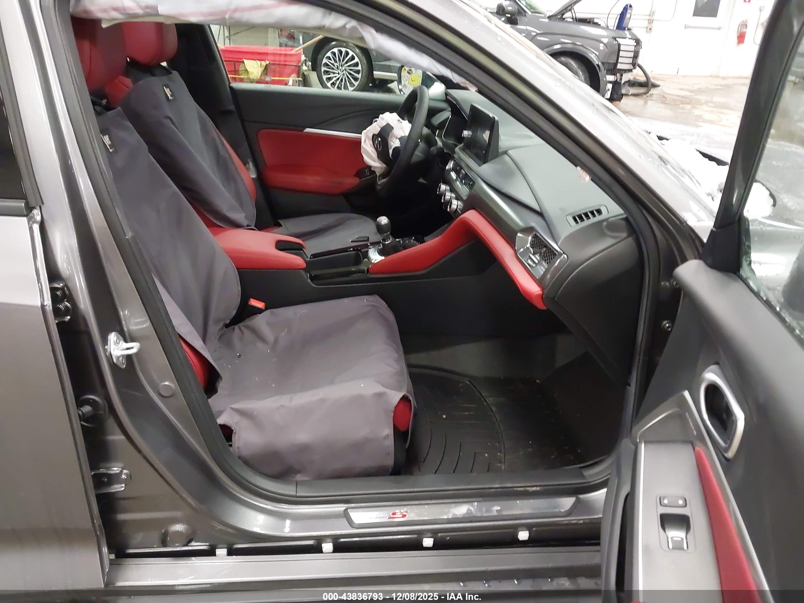 ACURA INTEGRA image 5