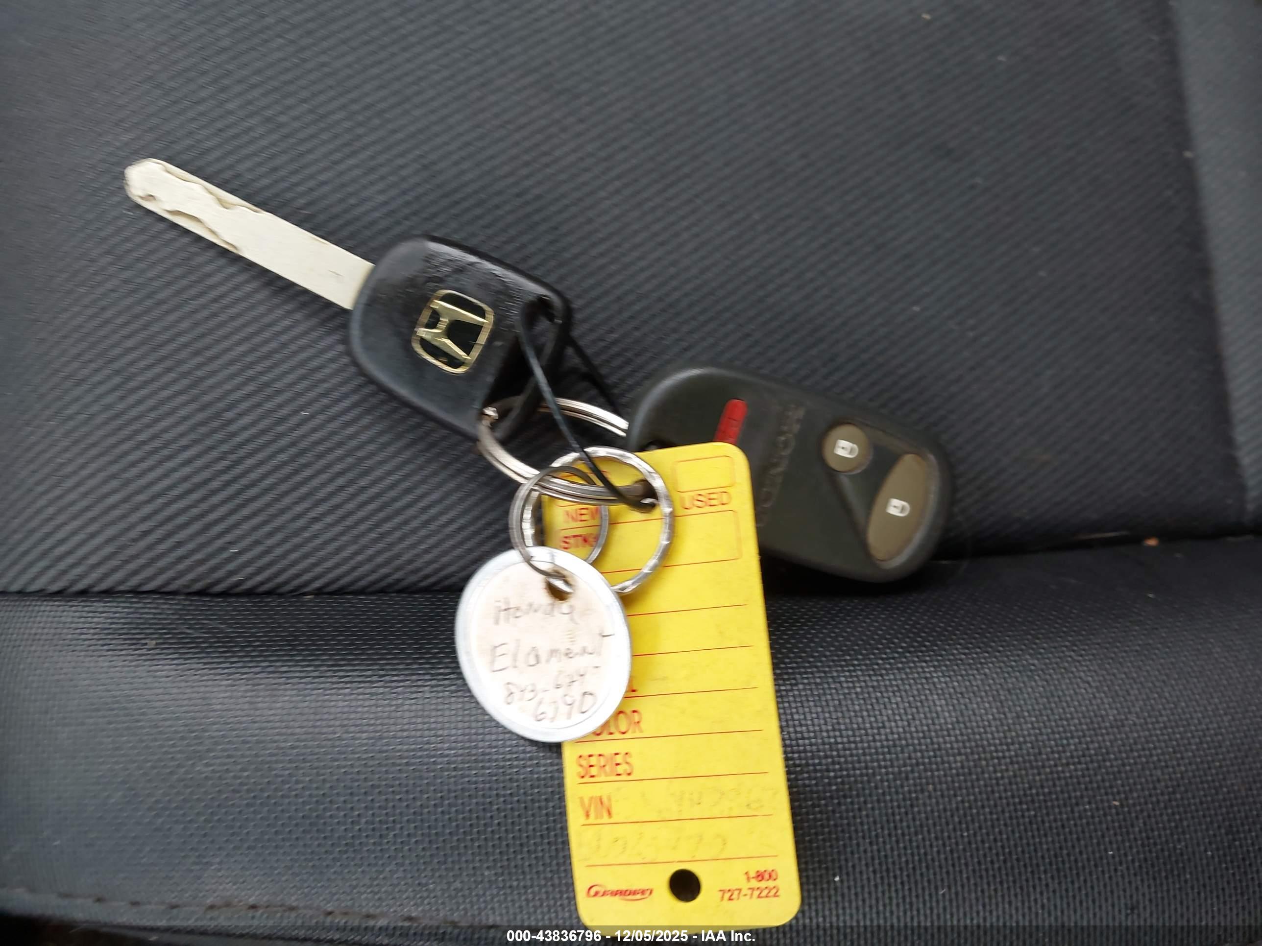 HONDA ELEMENT image 11