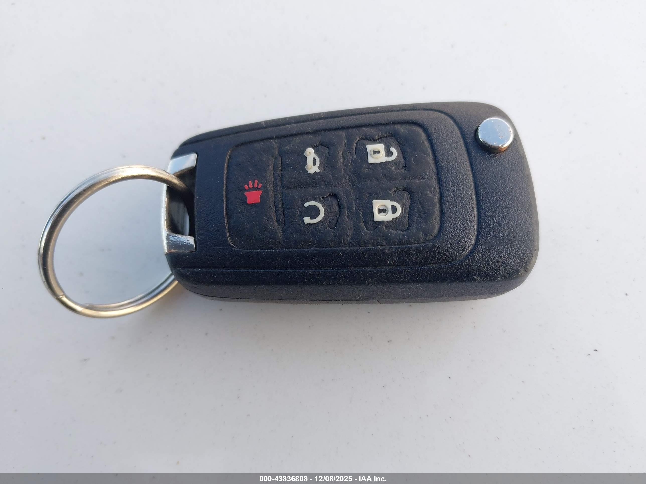 GMC TERRAIN image 11