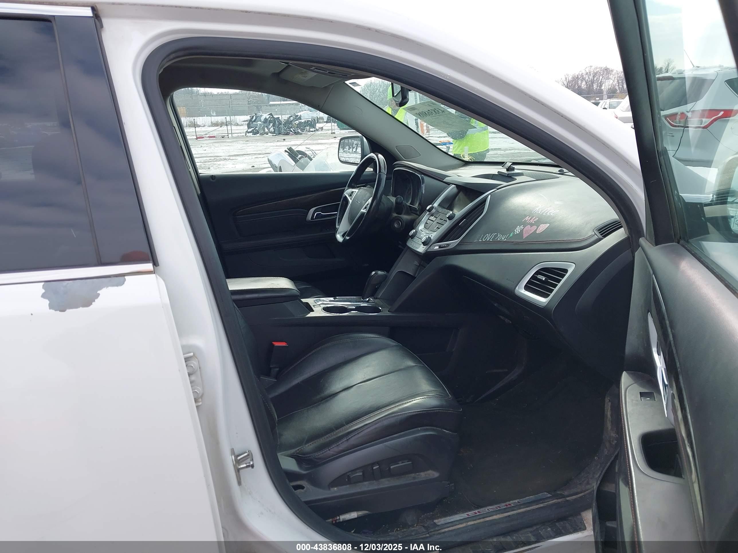 GMC TERRAIN image 5