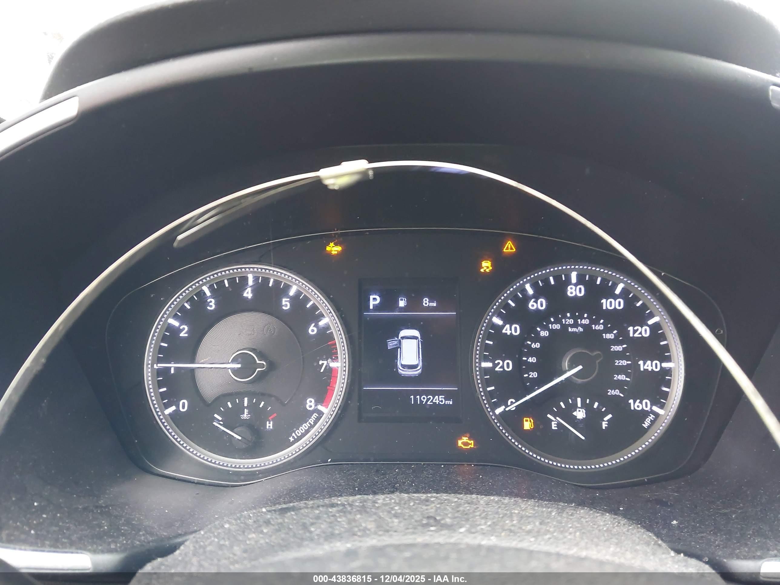 HYUNDAI SANTA image 7