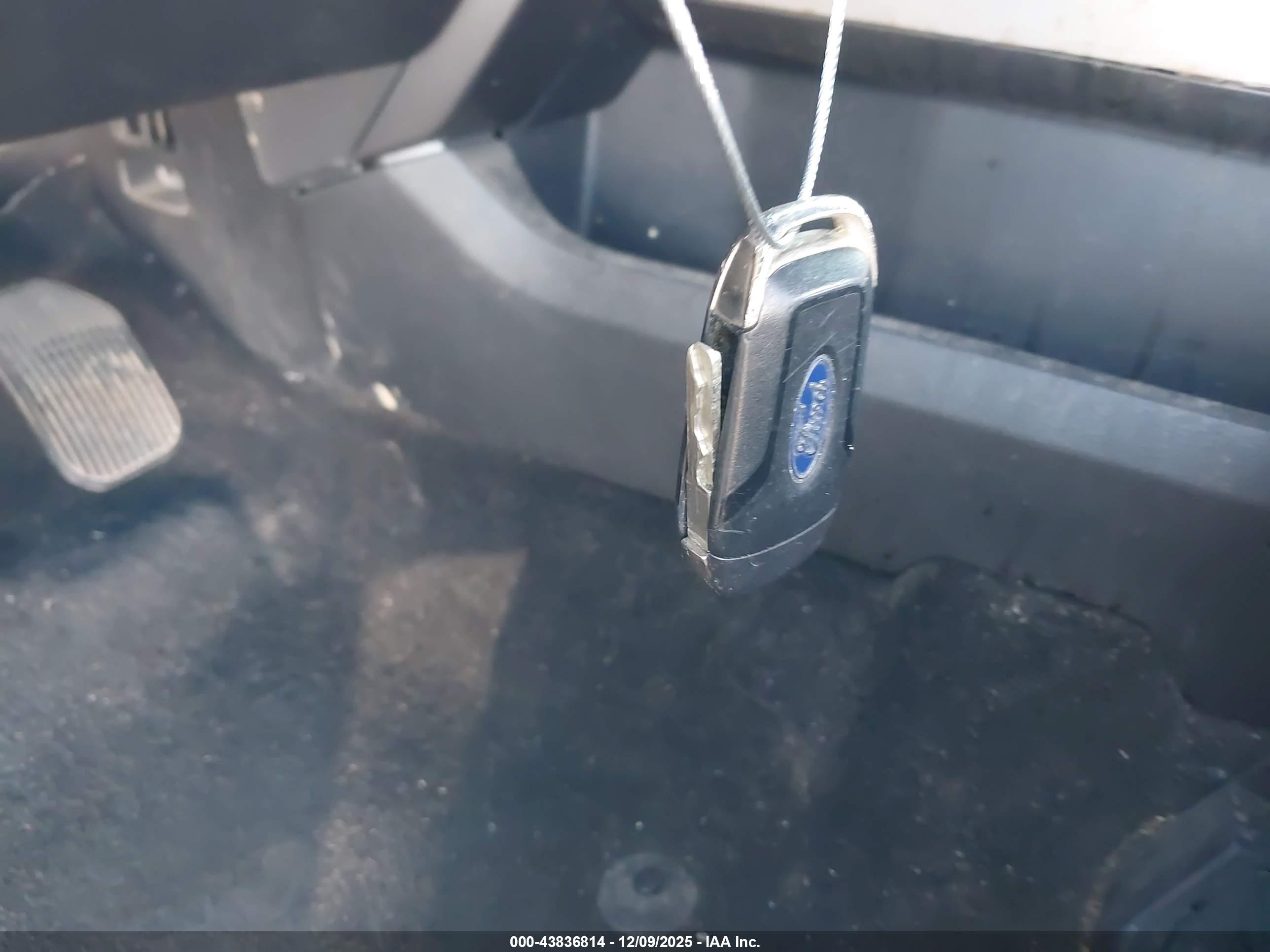 FORD F-150 image 11