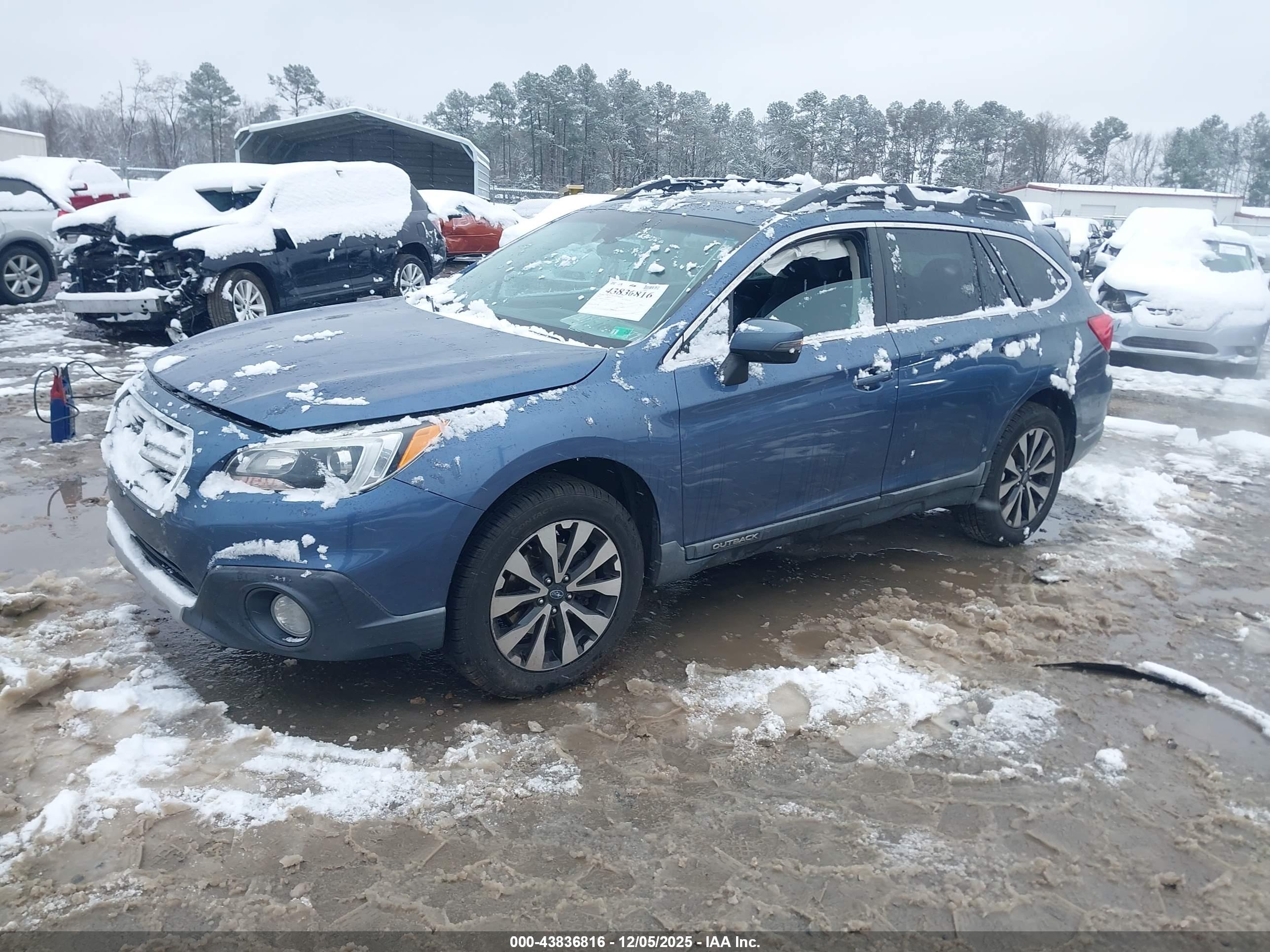 SUBARU OUTBACK image 2