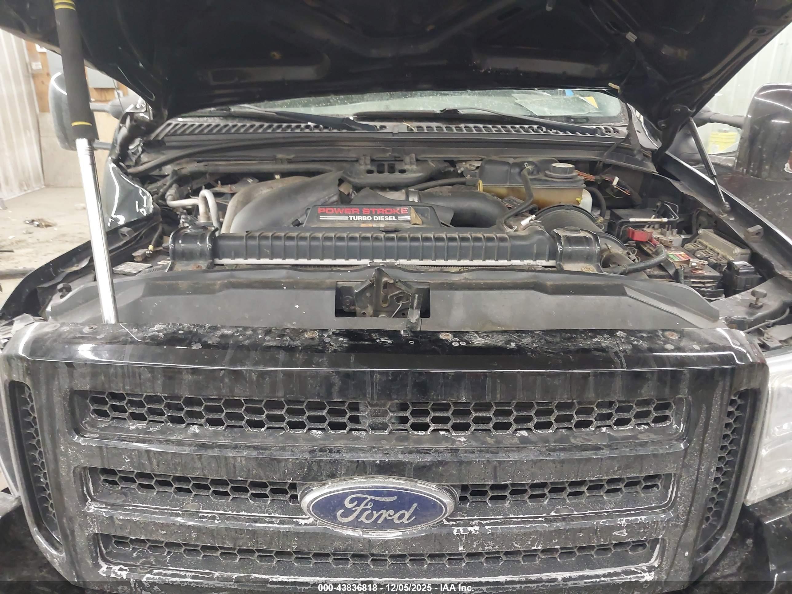 FORD F-250 image 10