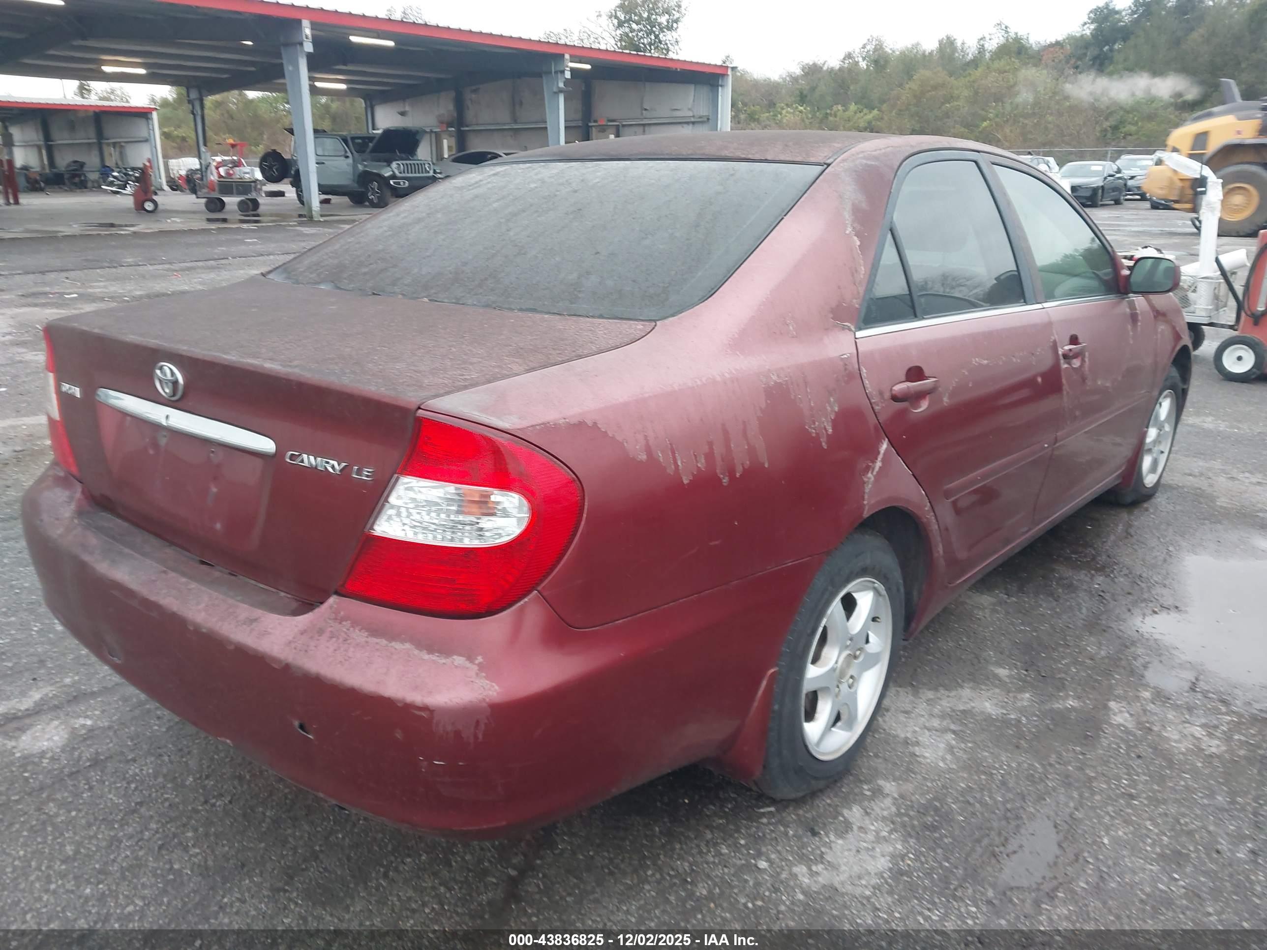TOYOTA CAMRY image 4