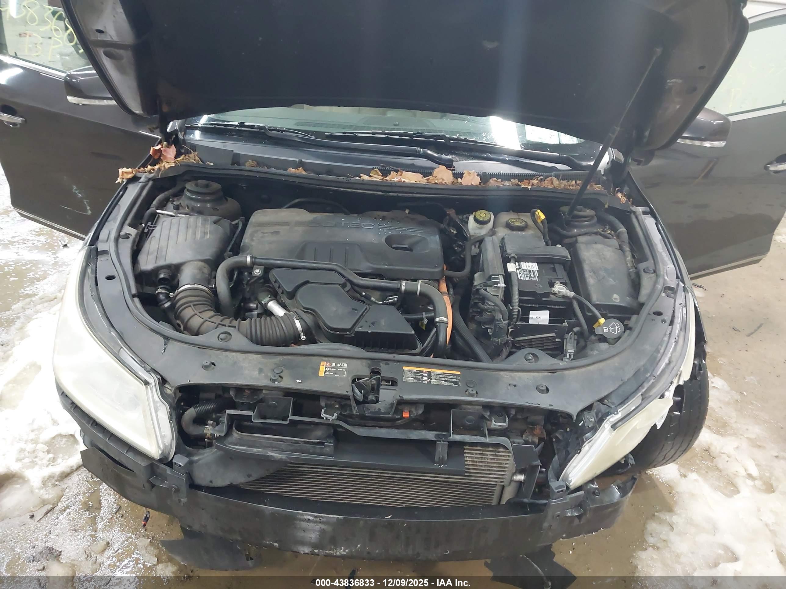 BUICK LACROSSE image 10