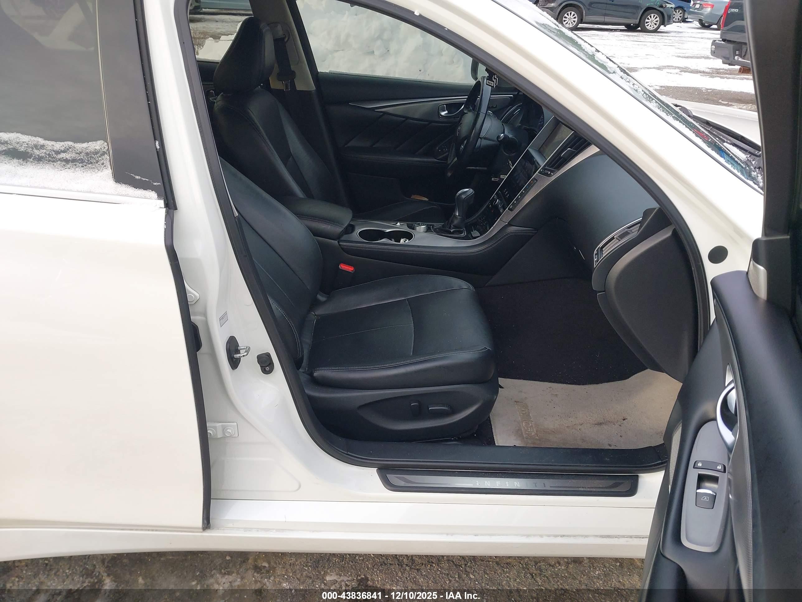 INFINITI Q50 image 5