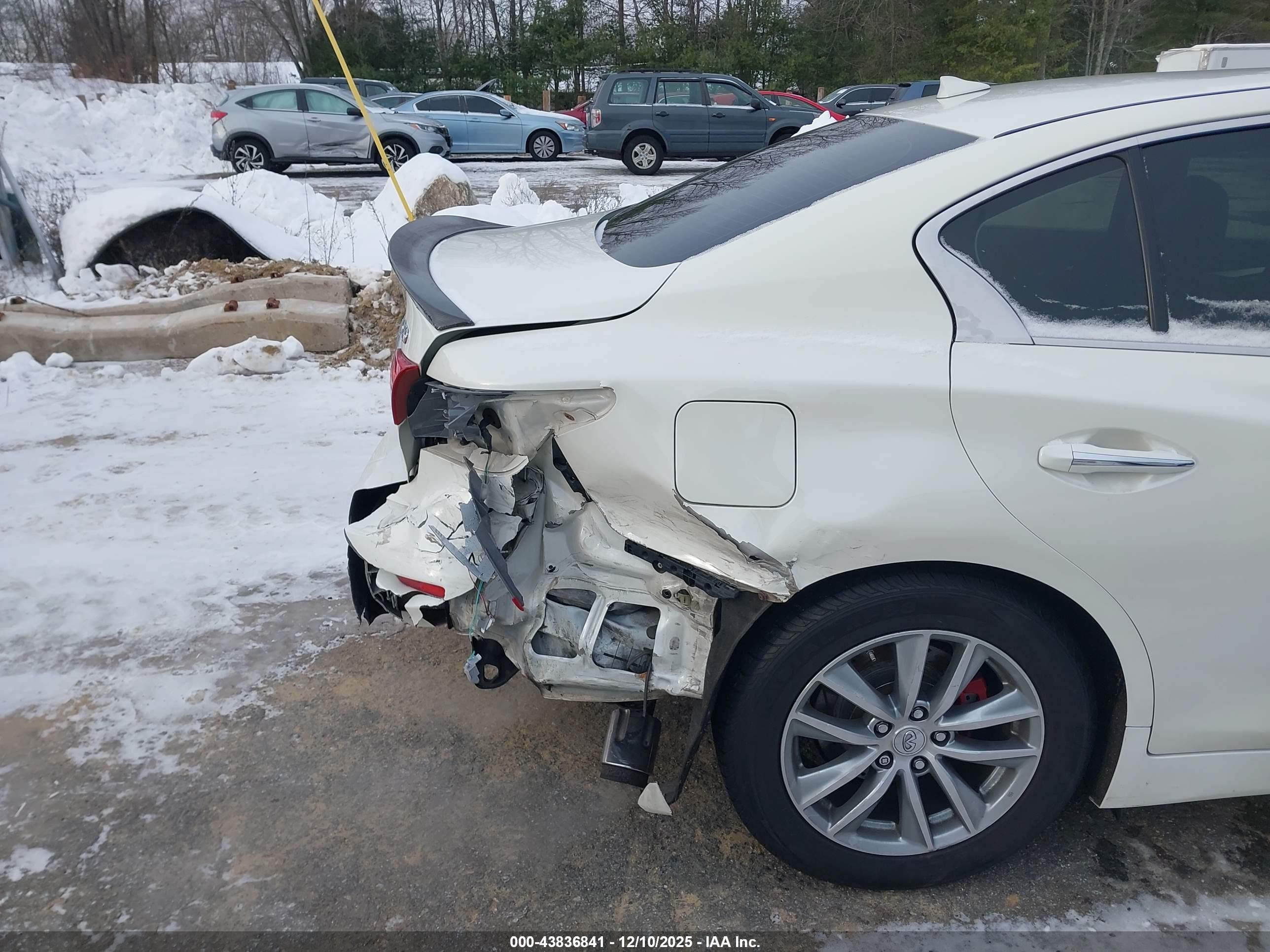 INFINITI Q50 image 6