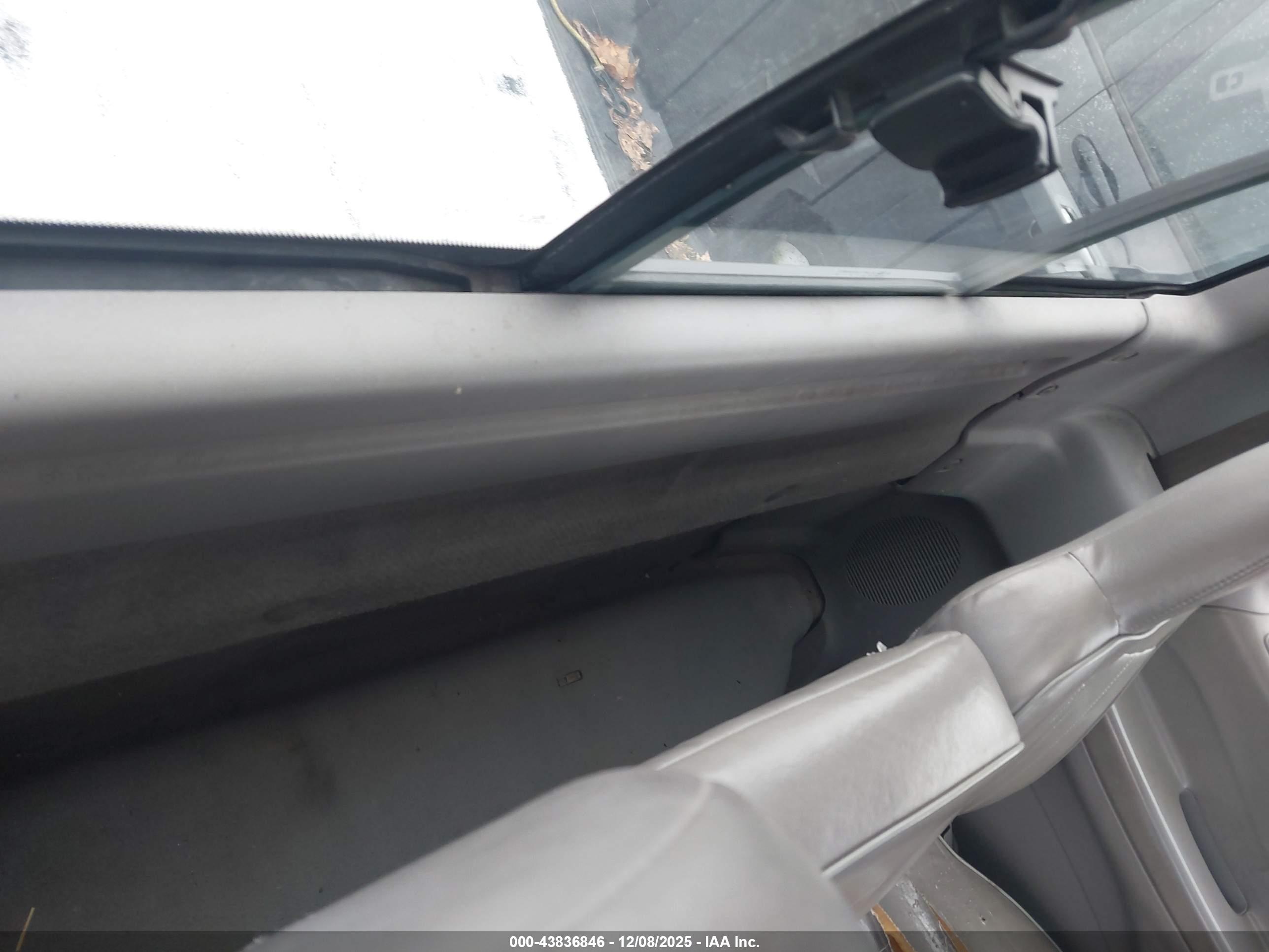 FORD F-150 image 8