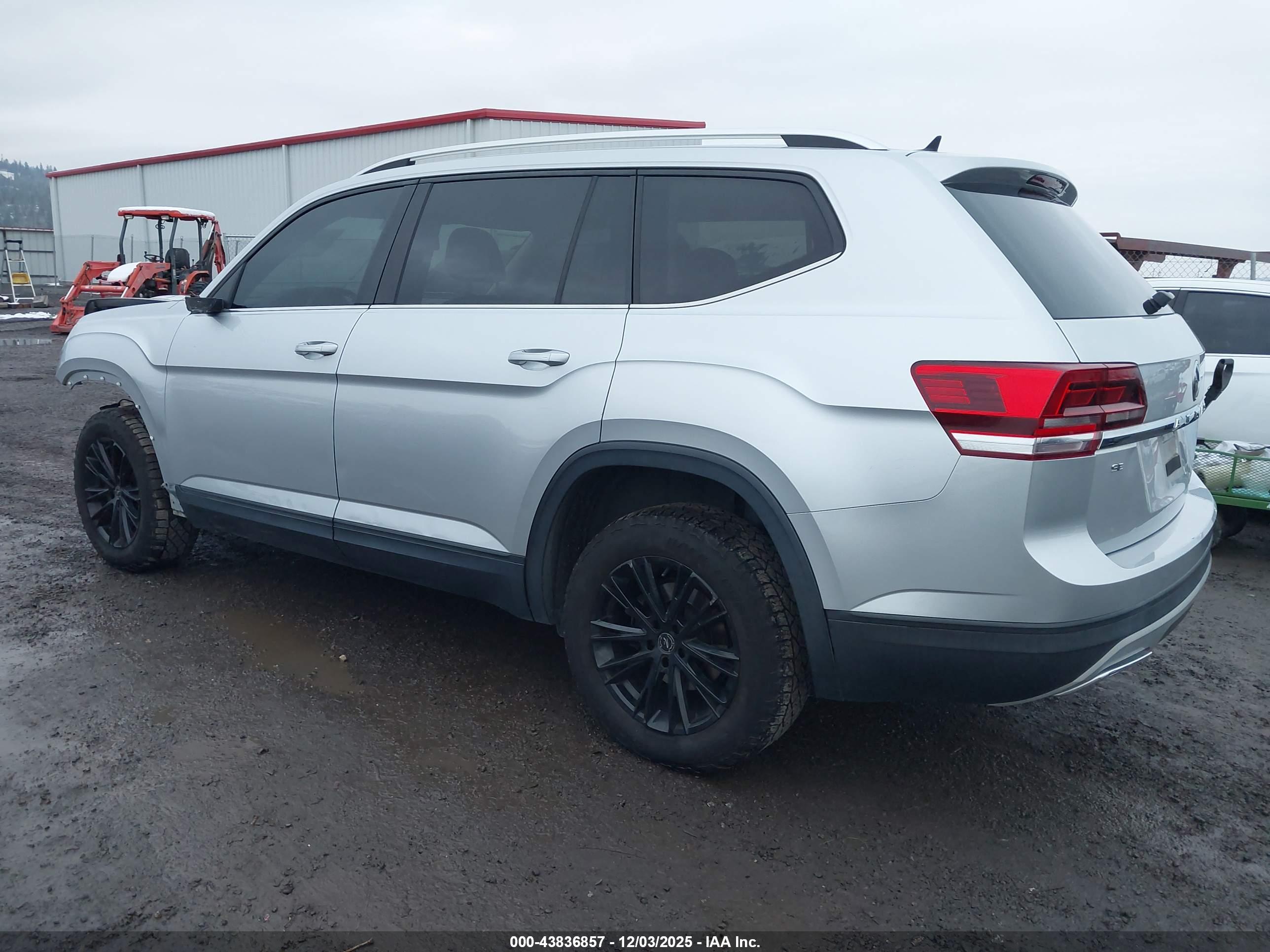 VOLKSWAGEN ATLAS image 3
