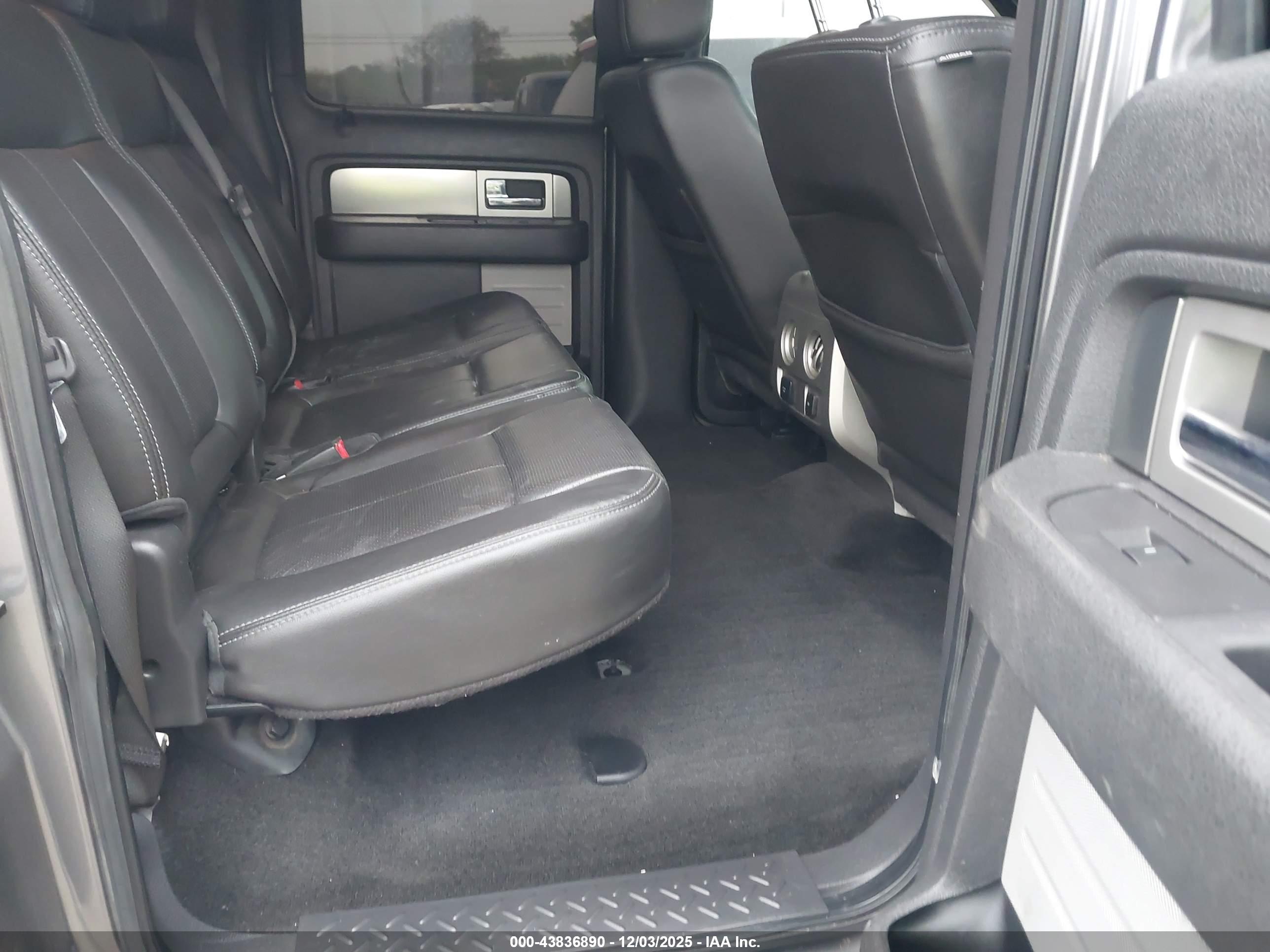 FORD F-150 image 8