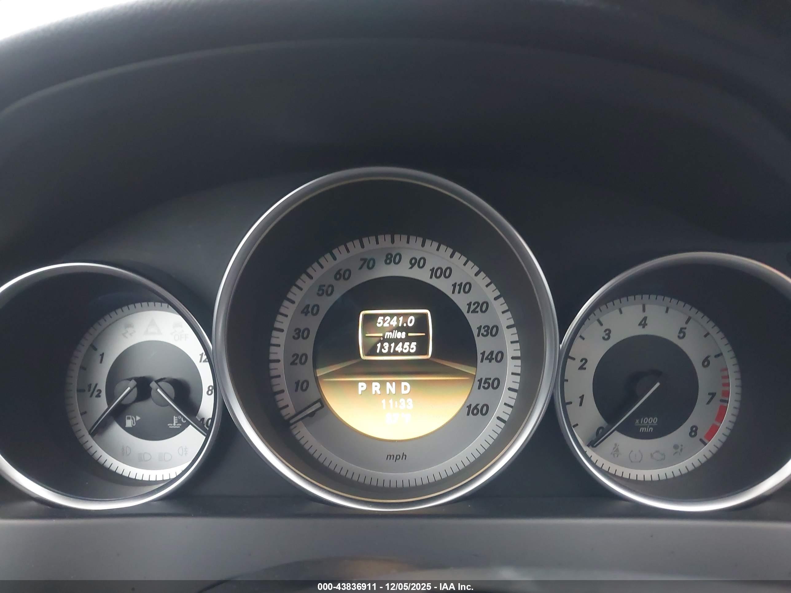 MERCEDES-BENZ C image 7